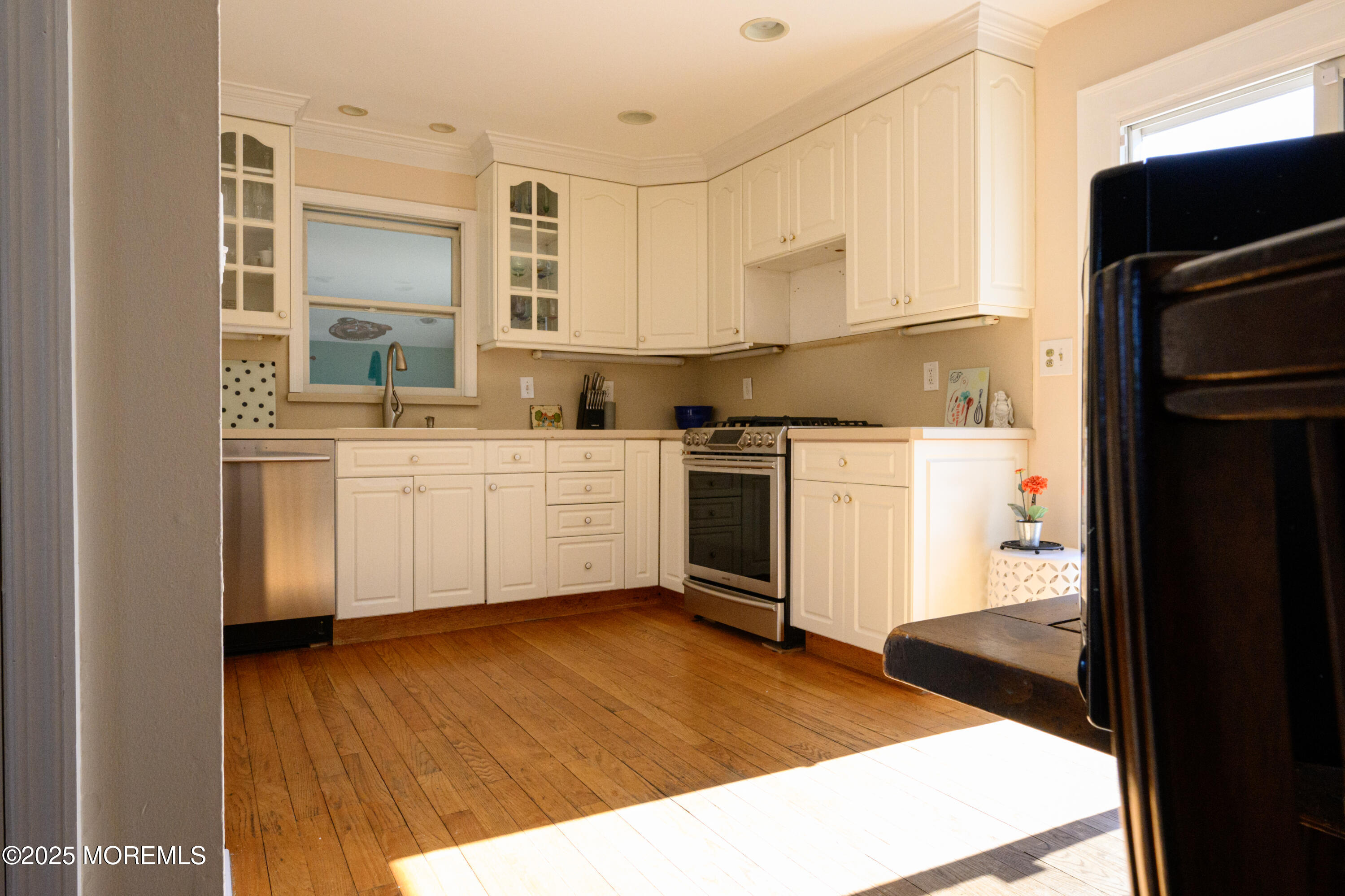 88 Jackson Street, Keyport, New Jersey image 6