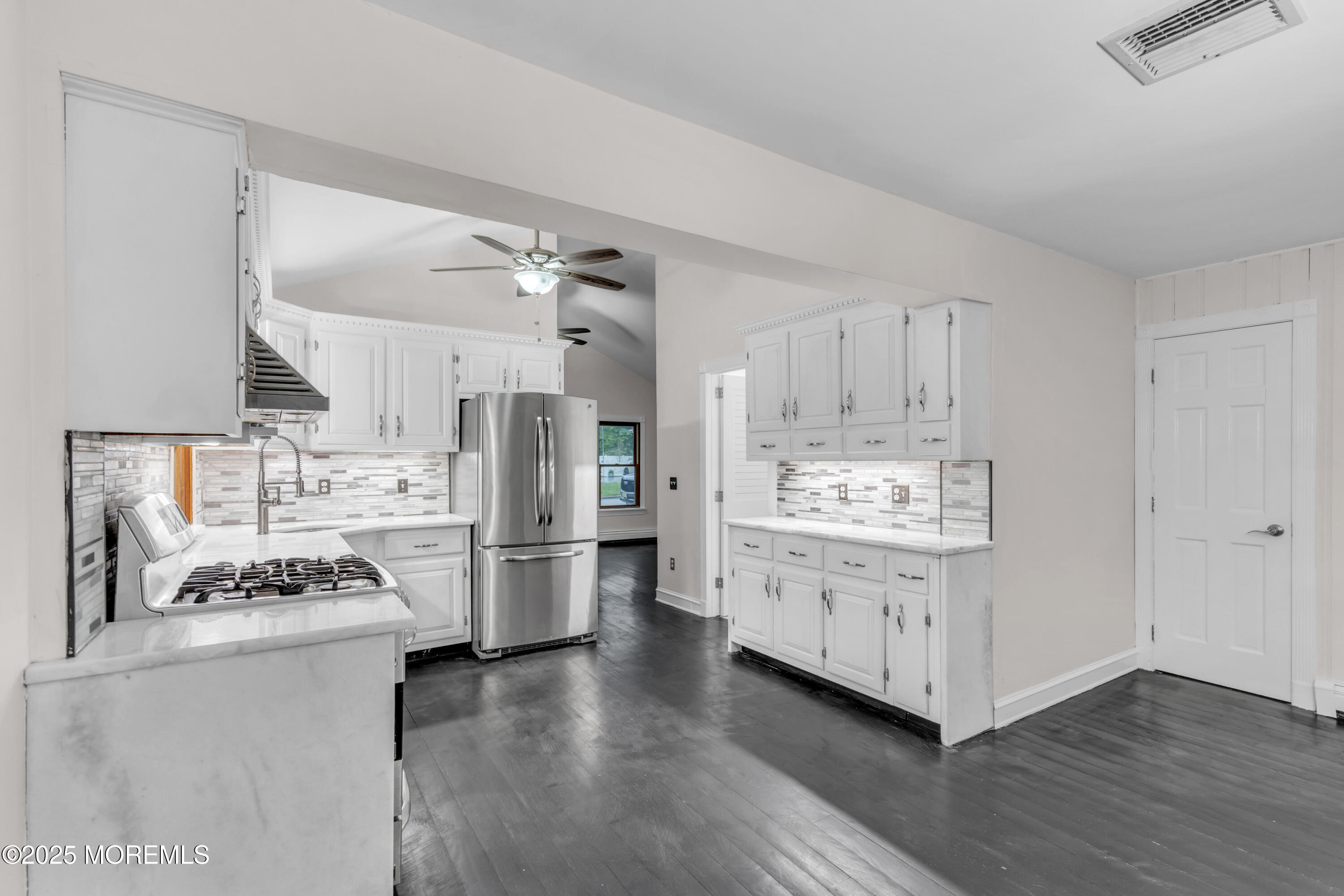 19 Center Street, Barnegat, New Jersey image 12