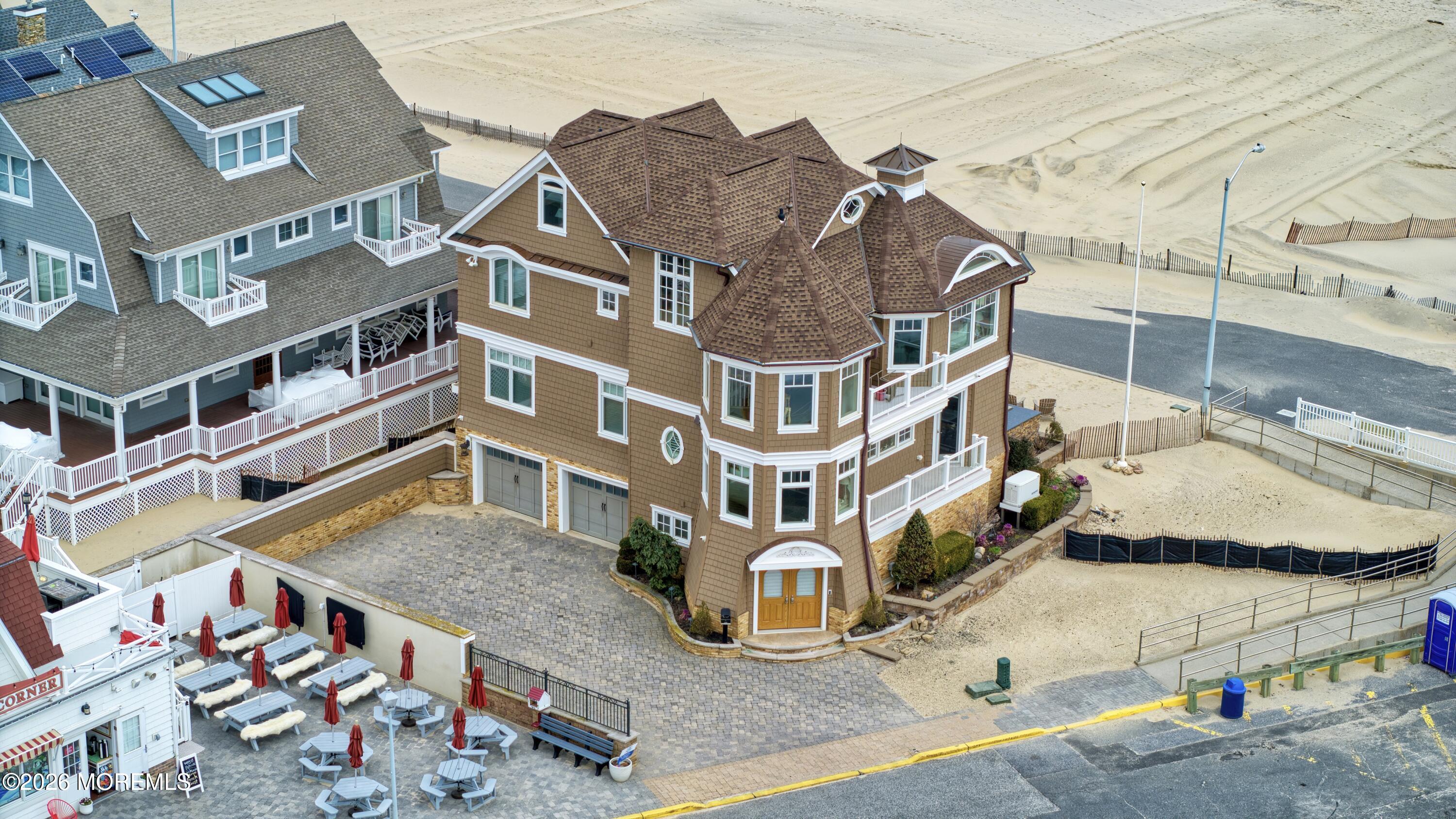 431 Beachfront