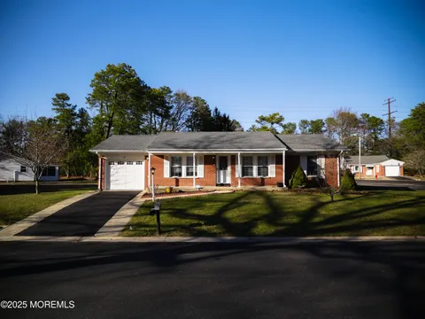 23 Bowie Drive, Whiting, NJ 08759 - MLS#: 22505809