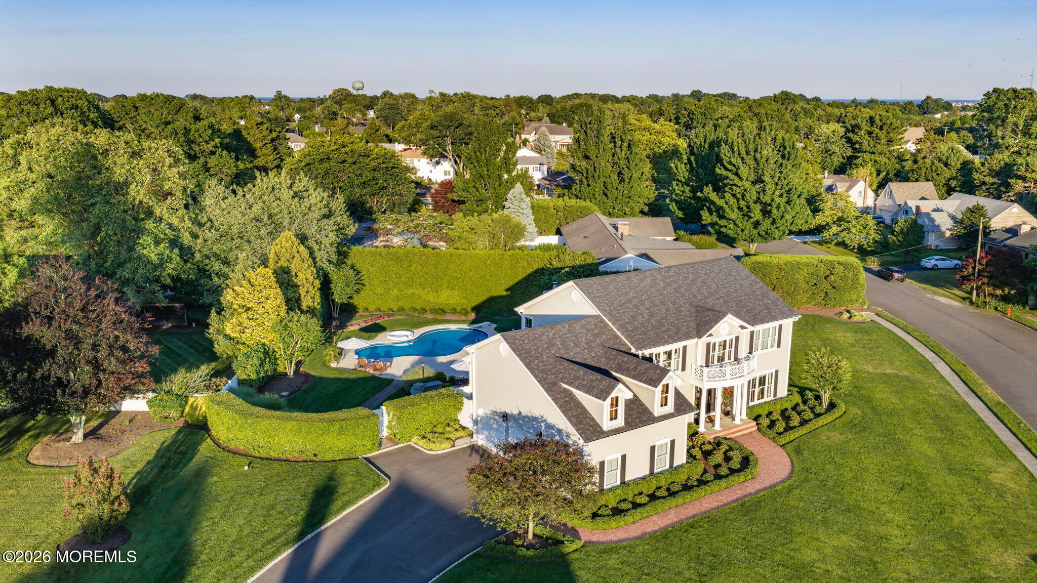 1210 Candlewood Lane