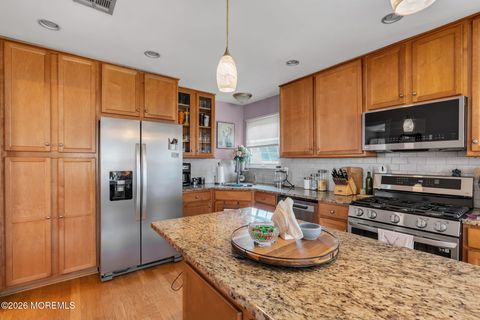 2735 Meadow Lake Drive Toms River NJ 08755