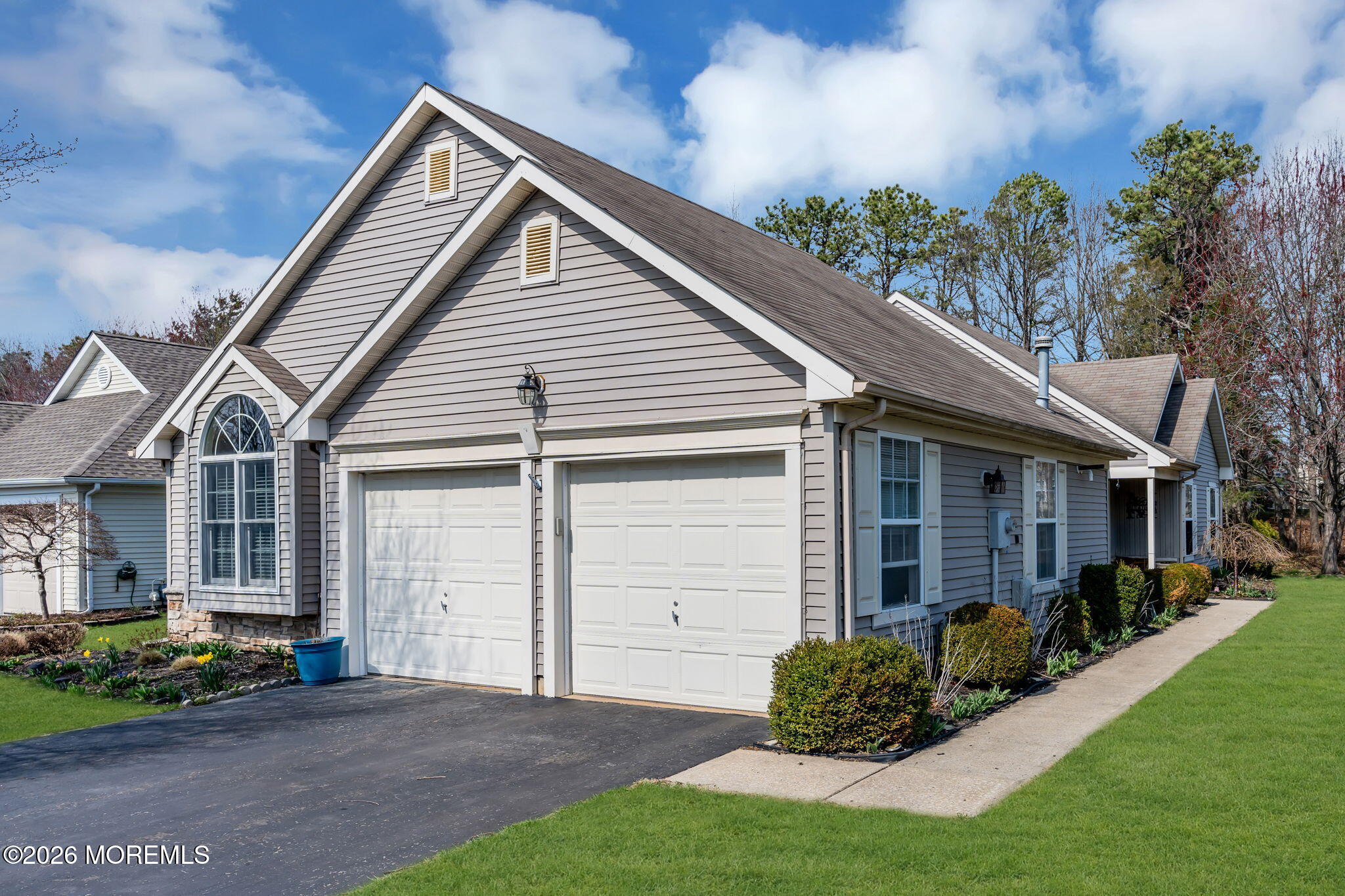 2735 Meadow Lake Drive