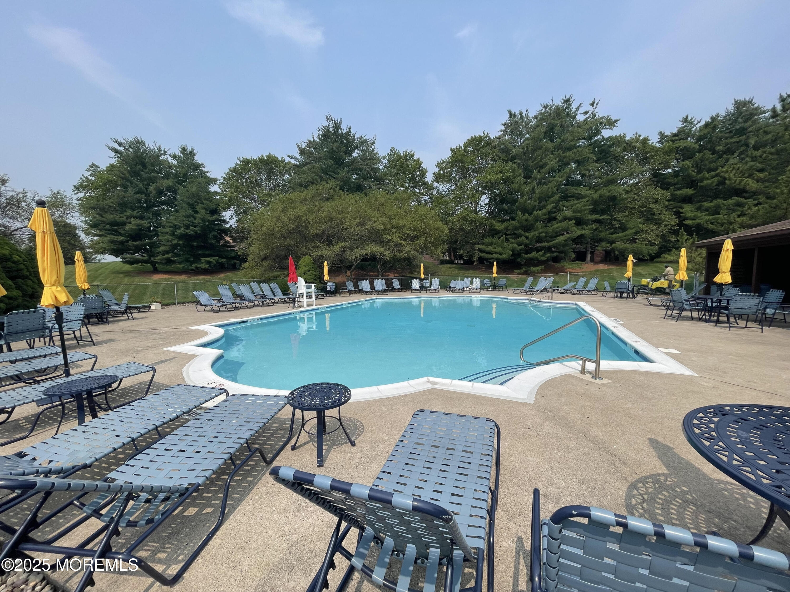 75 Meadowview Drive #2203, Annandale, New Jersey image 2