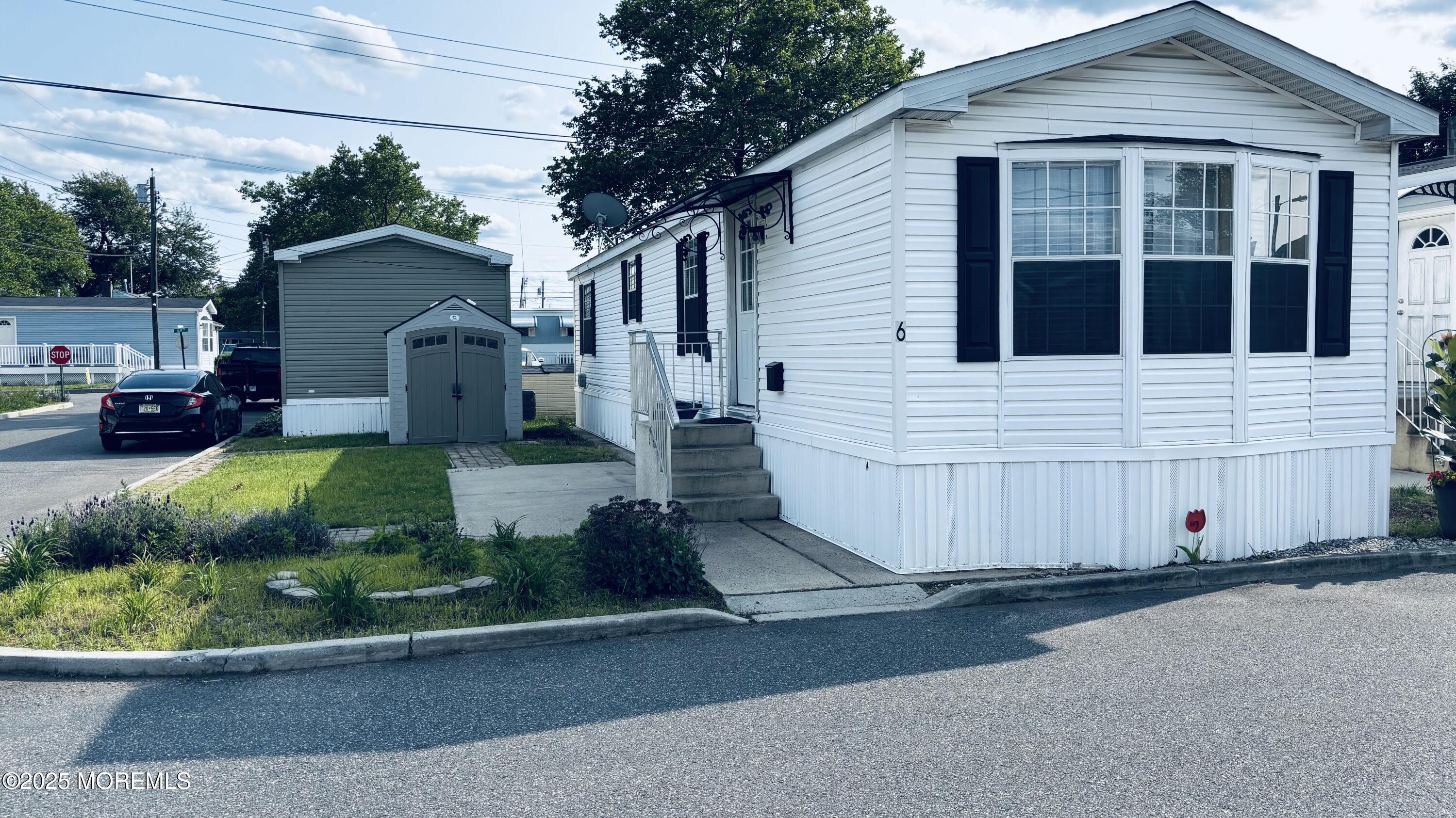 6 Monique Circle, Hazlet, New Jersey image 7