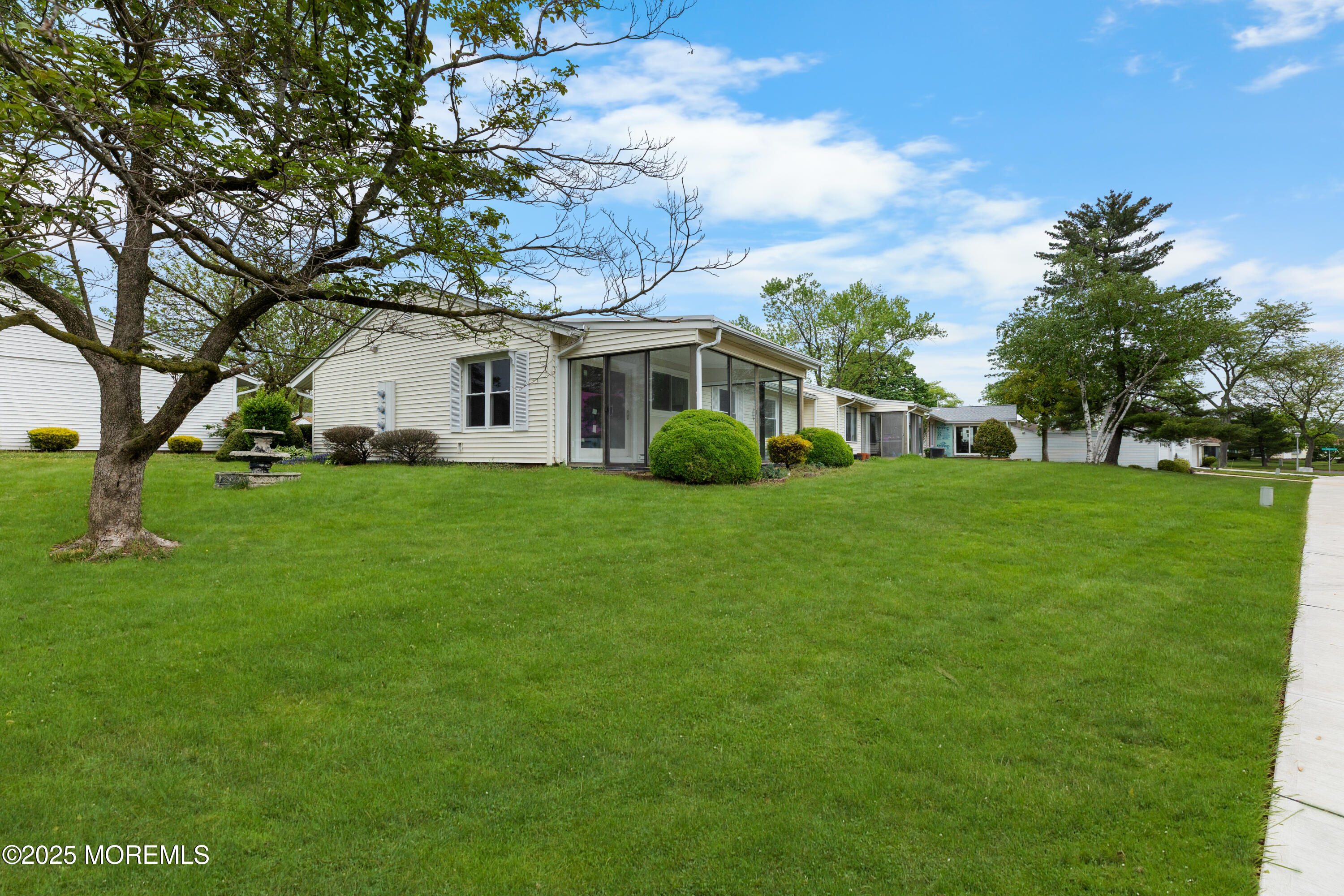 88C Dogwood Plaza, Monroe Township, New Jersey image 37