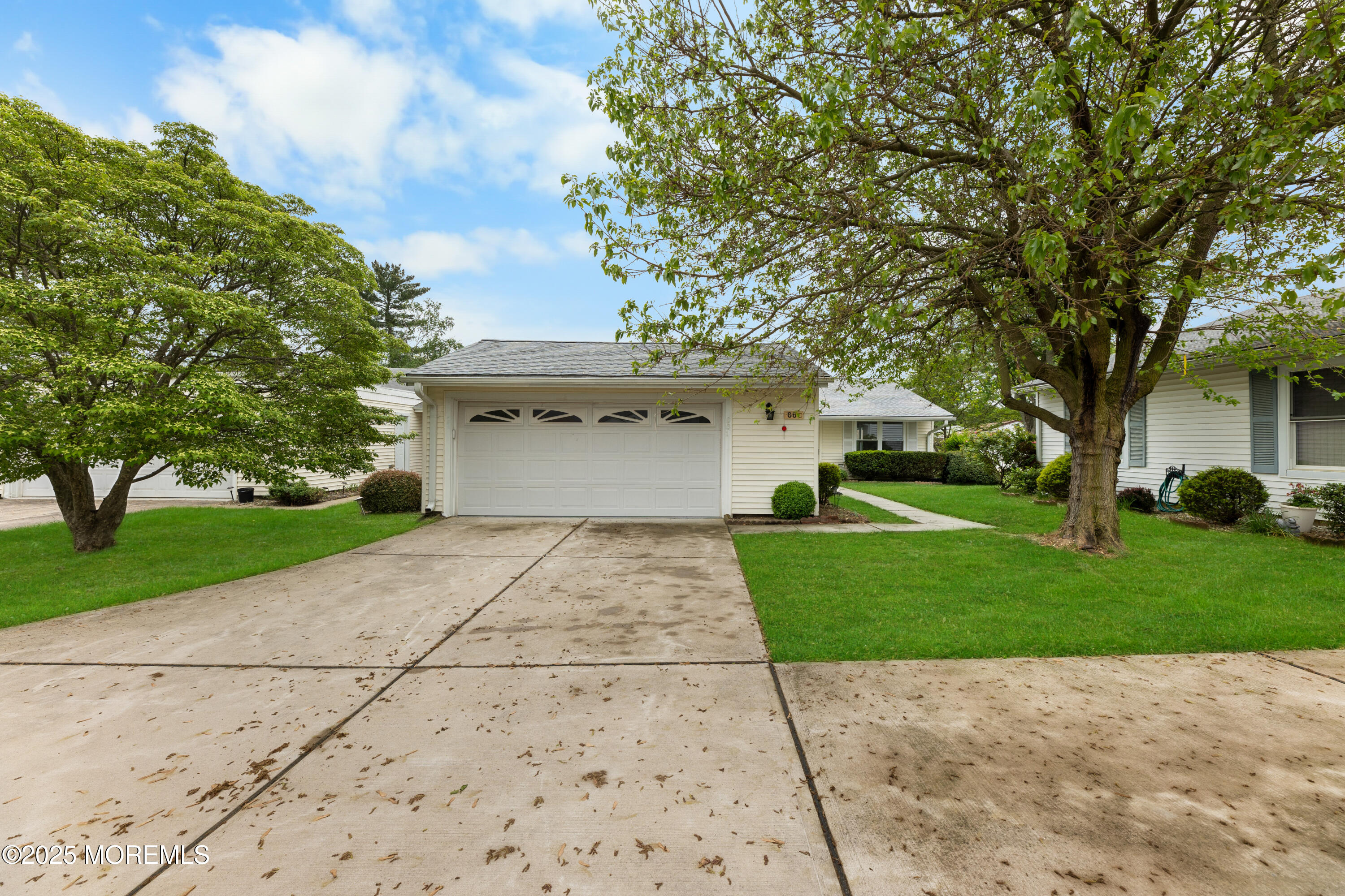 88C Dogwood Plaza, Monroe Township, New Jersey image 42