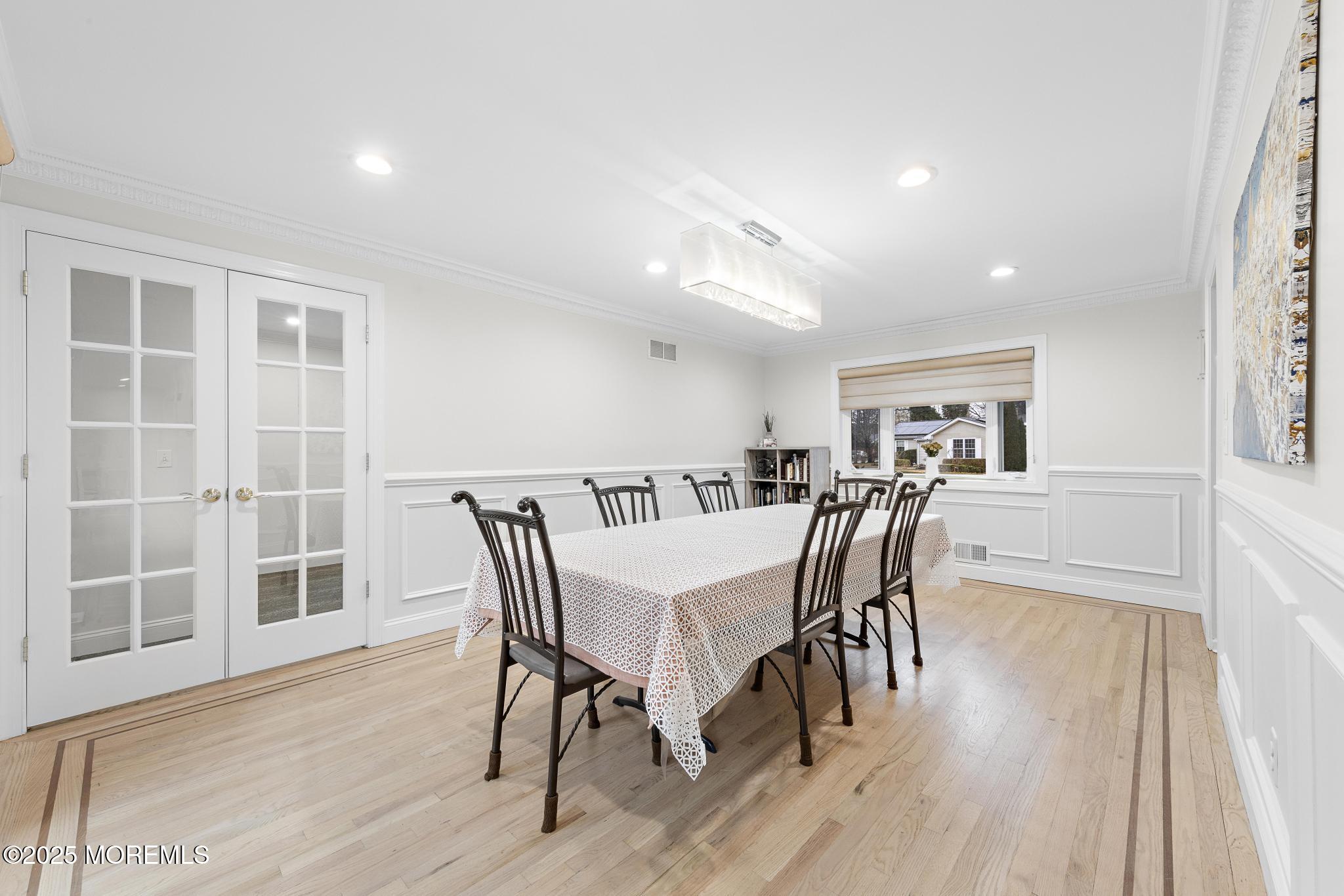 1375 Red Oak Drive, Lakewood, New Jersey image 8