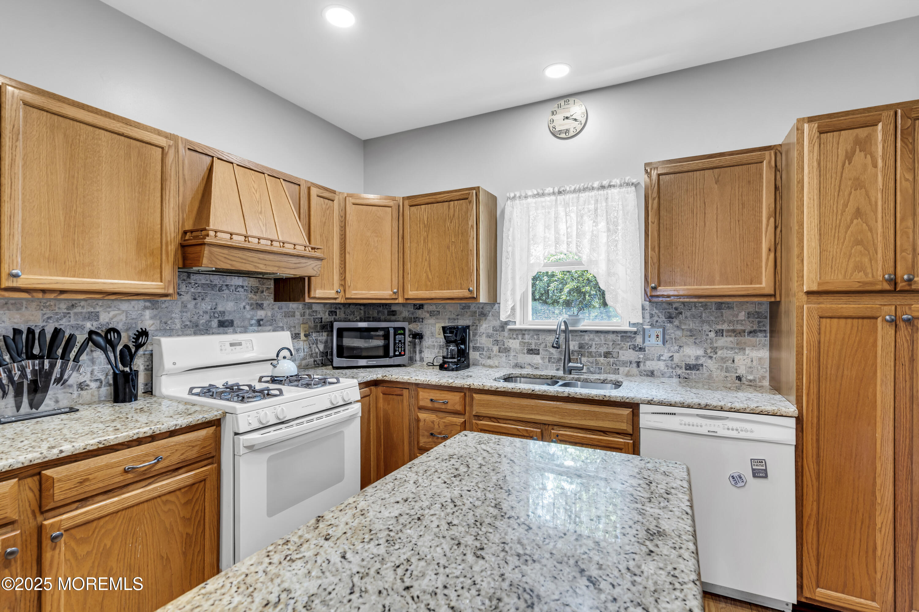 1 Overlook Court, Manchester, New Jersey image 26