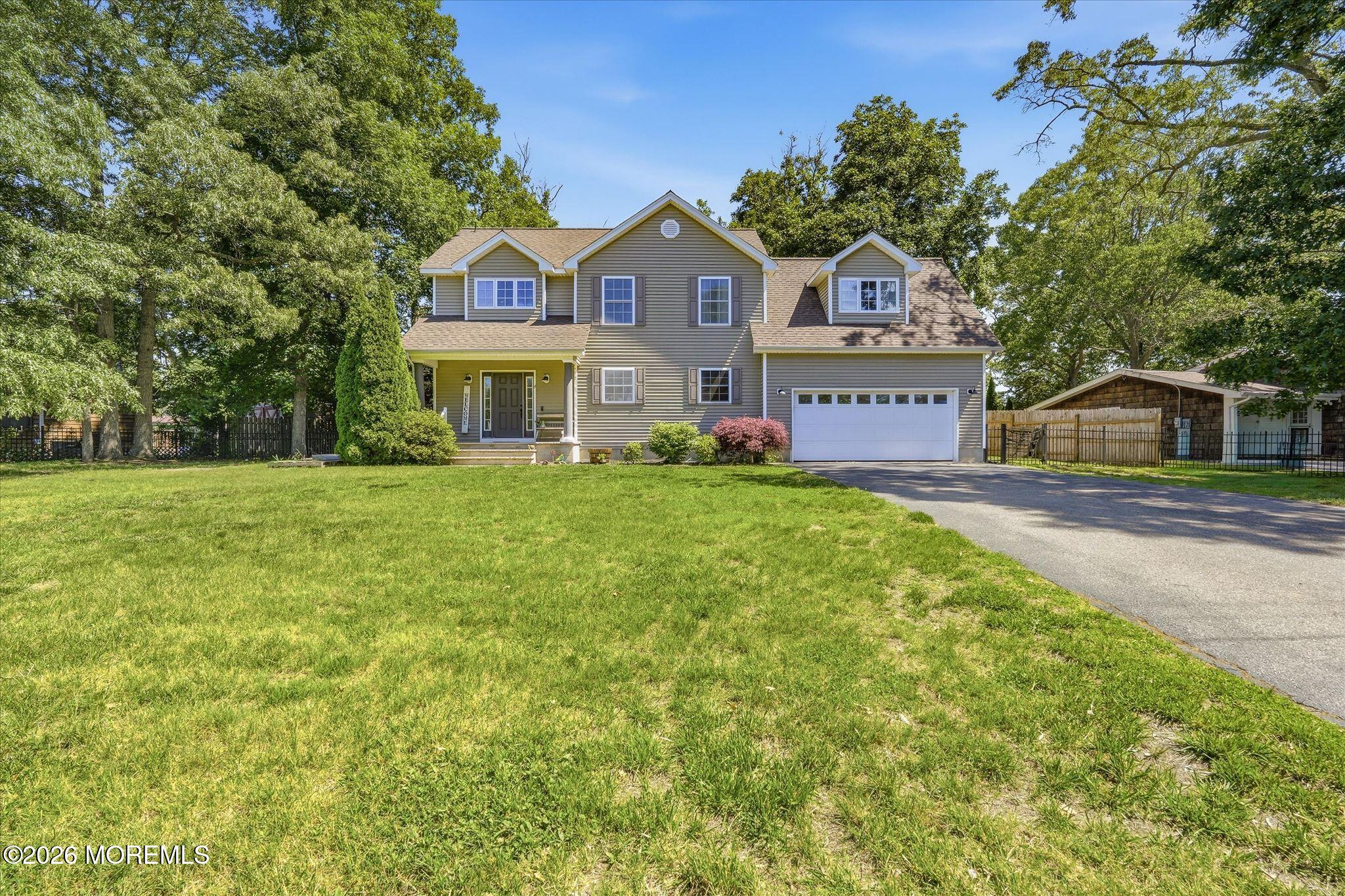 4 Greenbriar Drive
