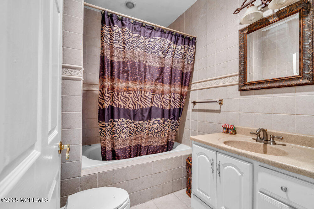 1998 Manor Drive, Wall, New Jersey image 32
