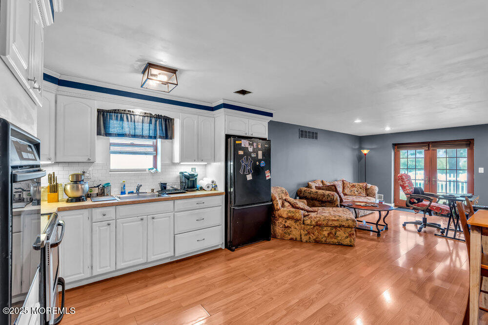 1998 Manor Drive, Wall, New Jersey image 35