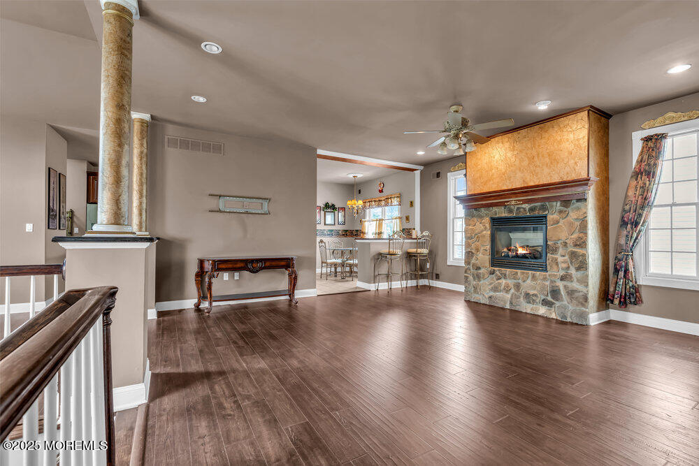 1998 Manor Drive, Wall, New Jersey image 2