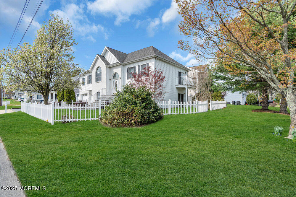 1998 Manor Drive, Wall, New Jersey image 44