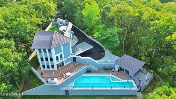401 OVERLOOK DR, NEPTUNE, NJ 07753 - Image 4c36bafb183d95b1cdf71ac657635a4c/4100146668
