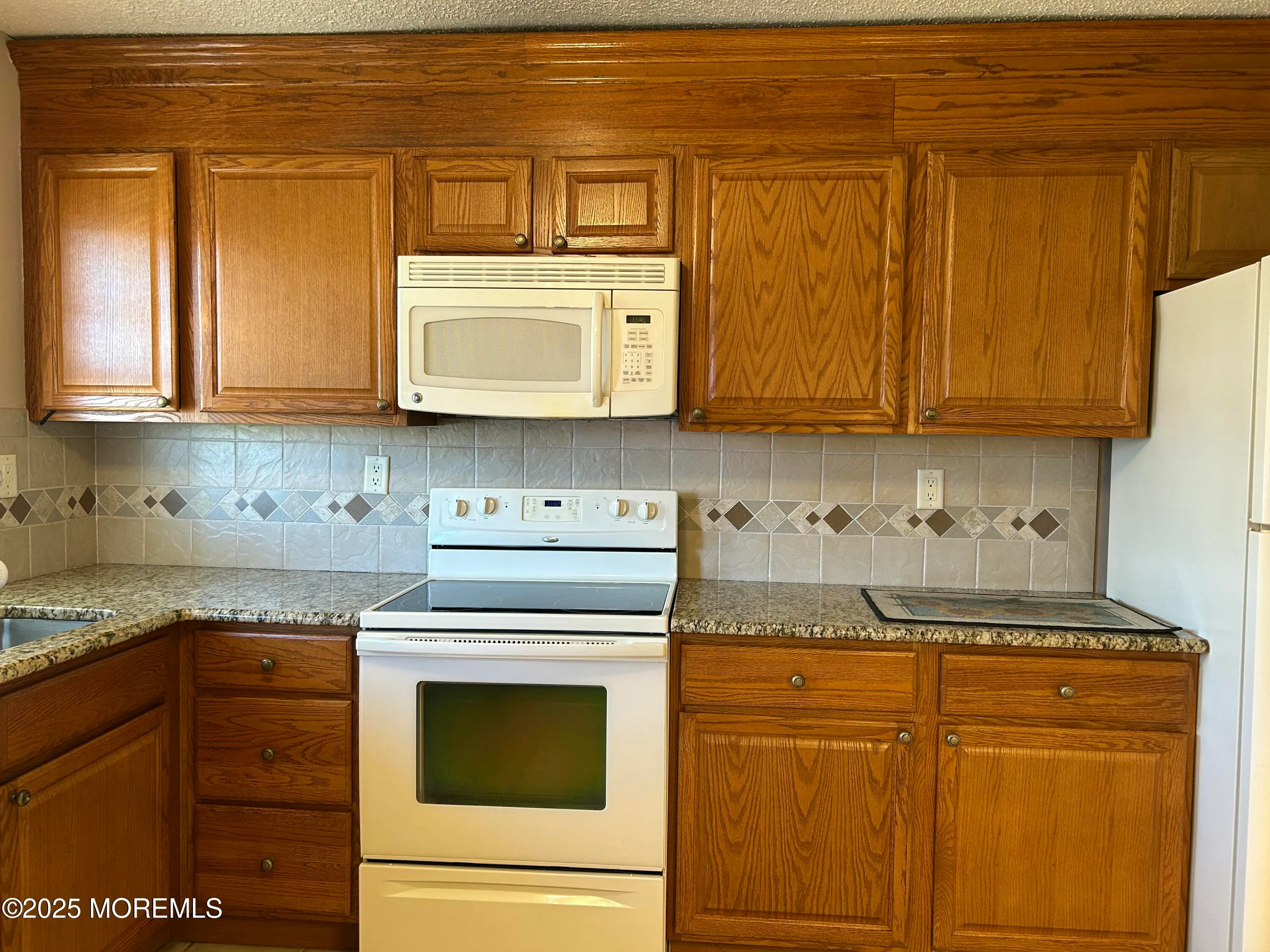 Lakewood, New Jersey 08701, United States, 2 Bedrooms Bedrooms, ,1 BathroomBathrooms,Residential,Active,143833