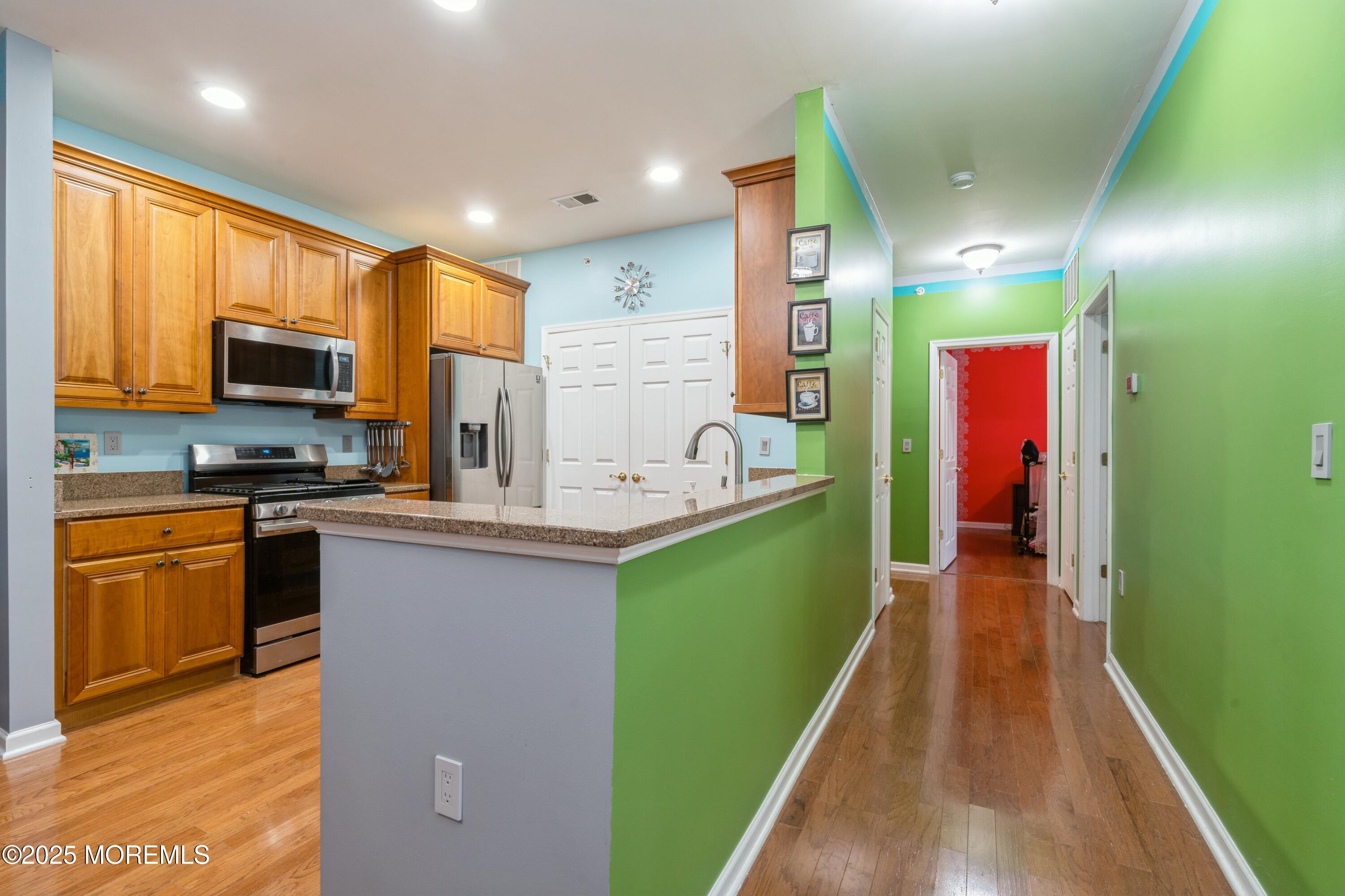 439 Sophee Lane, Lakewood, New Jersey image 11
