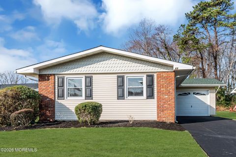 69 Clay Circle Brick NJ 08724