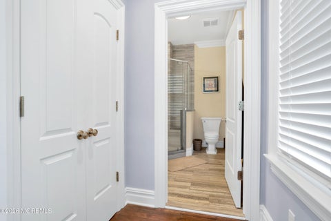 Photo for 101 Tuttle Avenue
