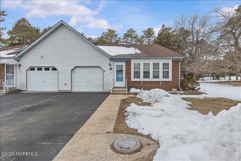 Homes For Sale - 4B Cottage Court<br/> Whiting, NJ 08759