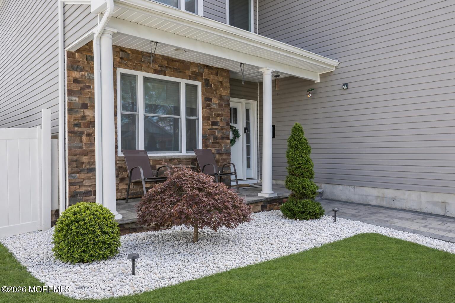 285 Washington Street