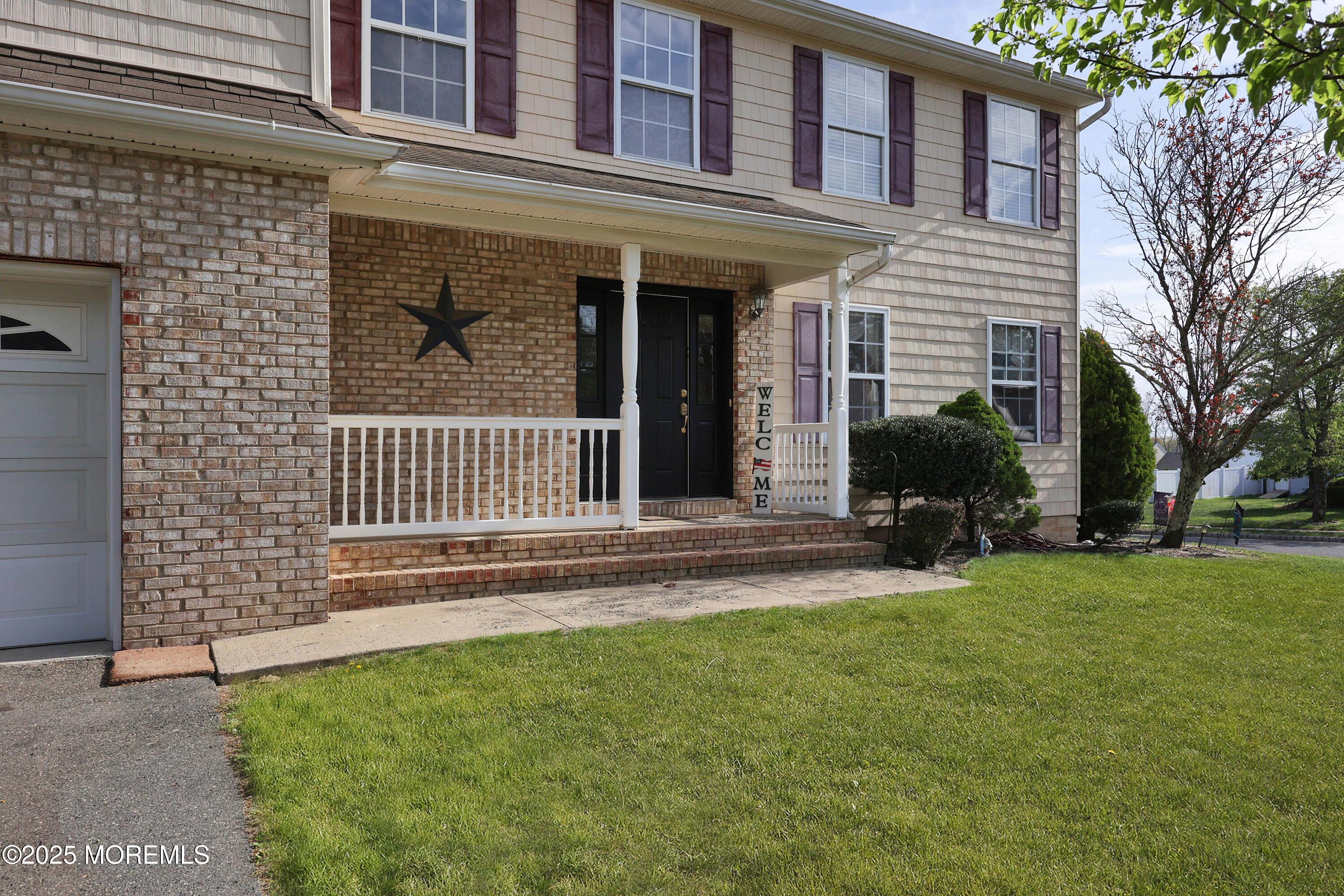 22 Roe Lane