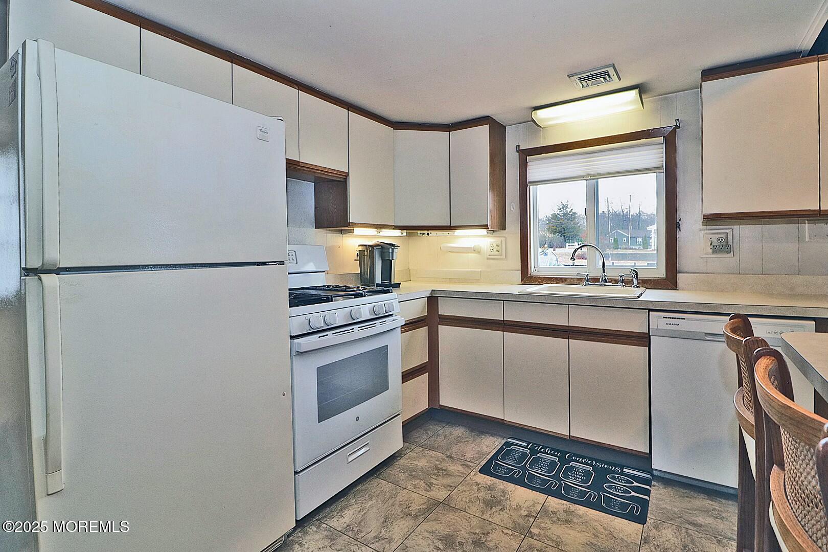 702 Chesapeake Drive, Forked River, New Jersey image 20