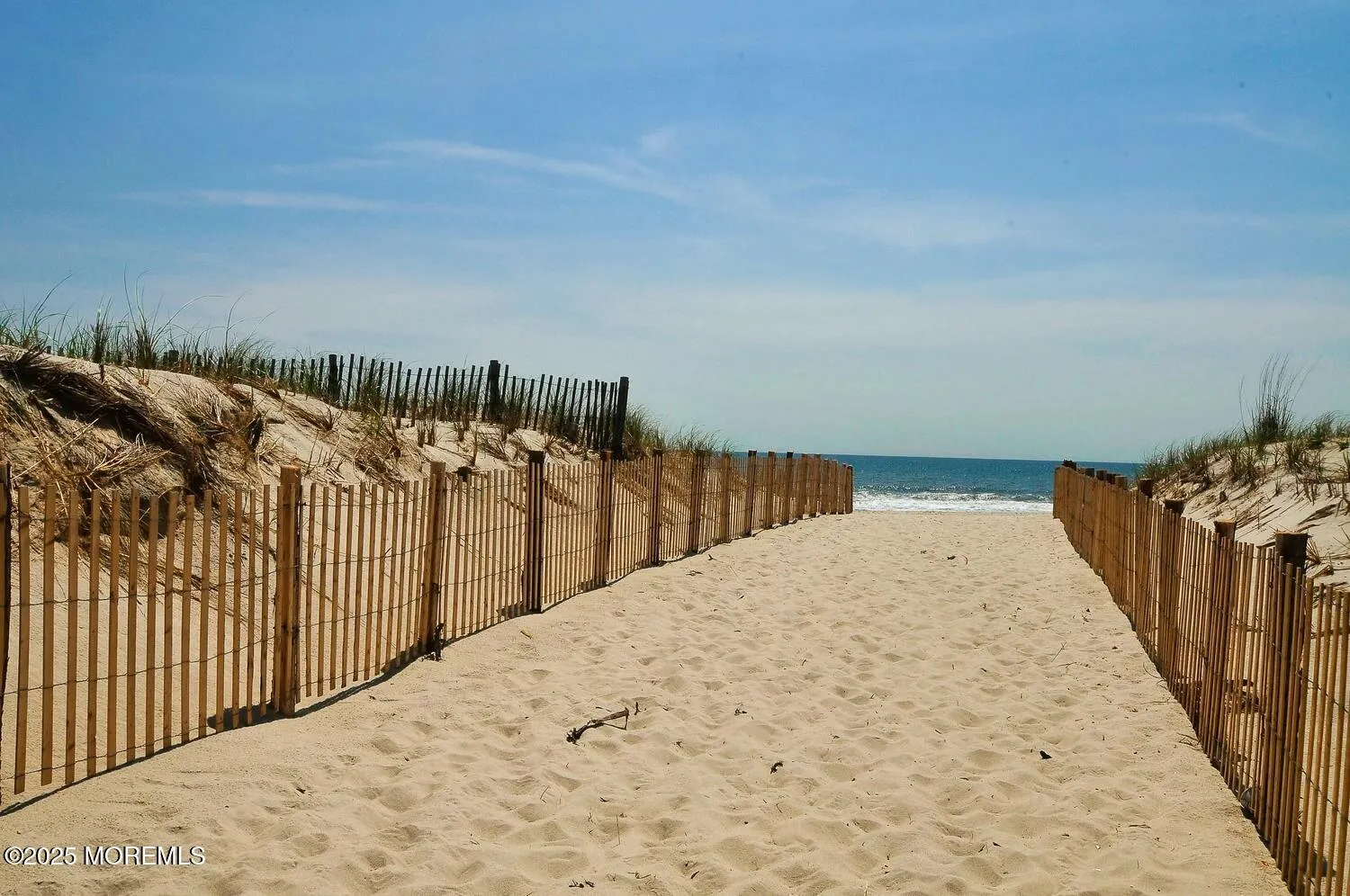 Rumson, New Jersey 07760, United States, 5 Bedrooms Bedrooms, ,3 BathroomsBathrooms,Residential,Active,94229