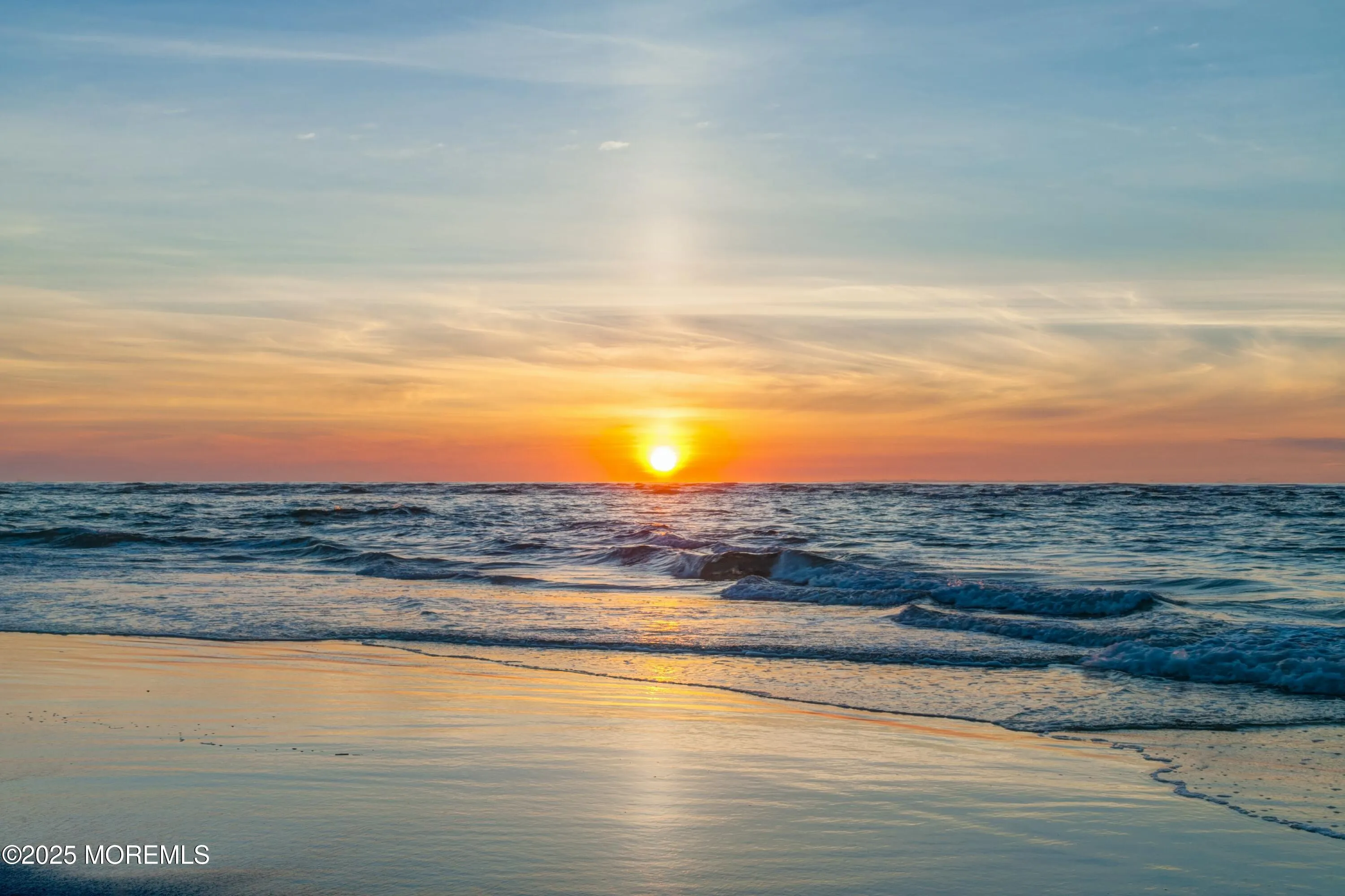 Rumson, New Jersey 07760, United States, 5 Bedrooms Bedrooms, ,3 BathroomsBathrooms,Residential,Active,94229