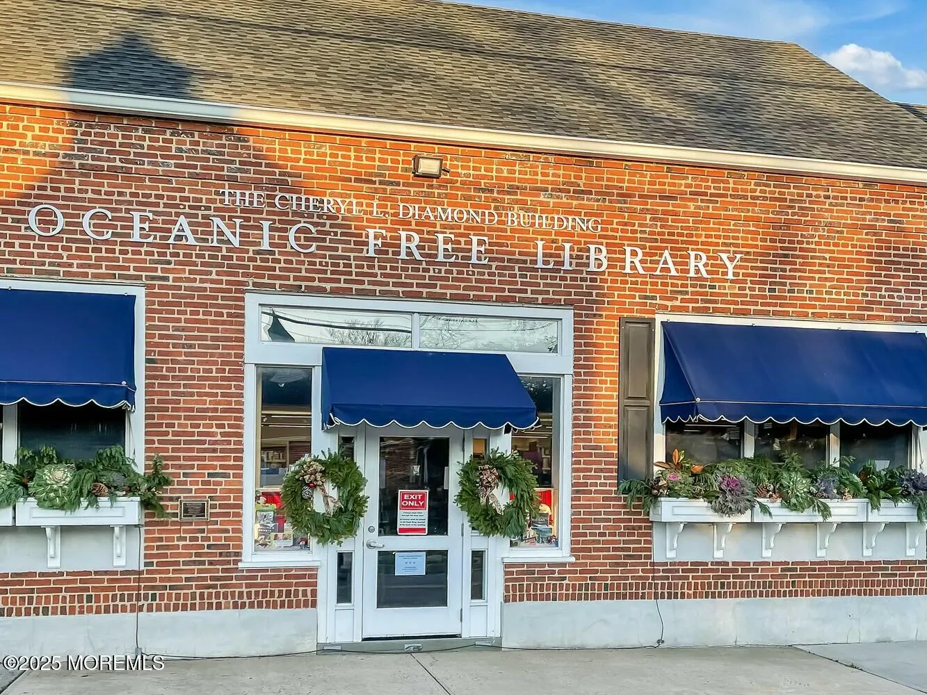 Rumson, New Jersey 07760, United States, 5 Bedrooms Bedrooms, ,3 BathroomsBathrooms,Residential,Active,94229