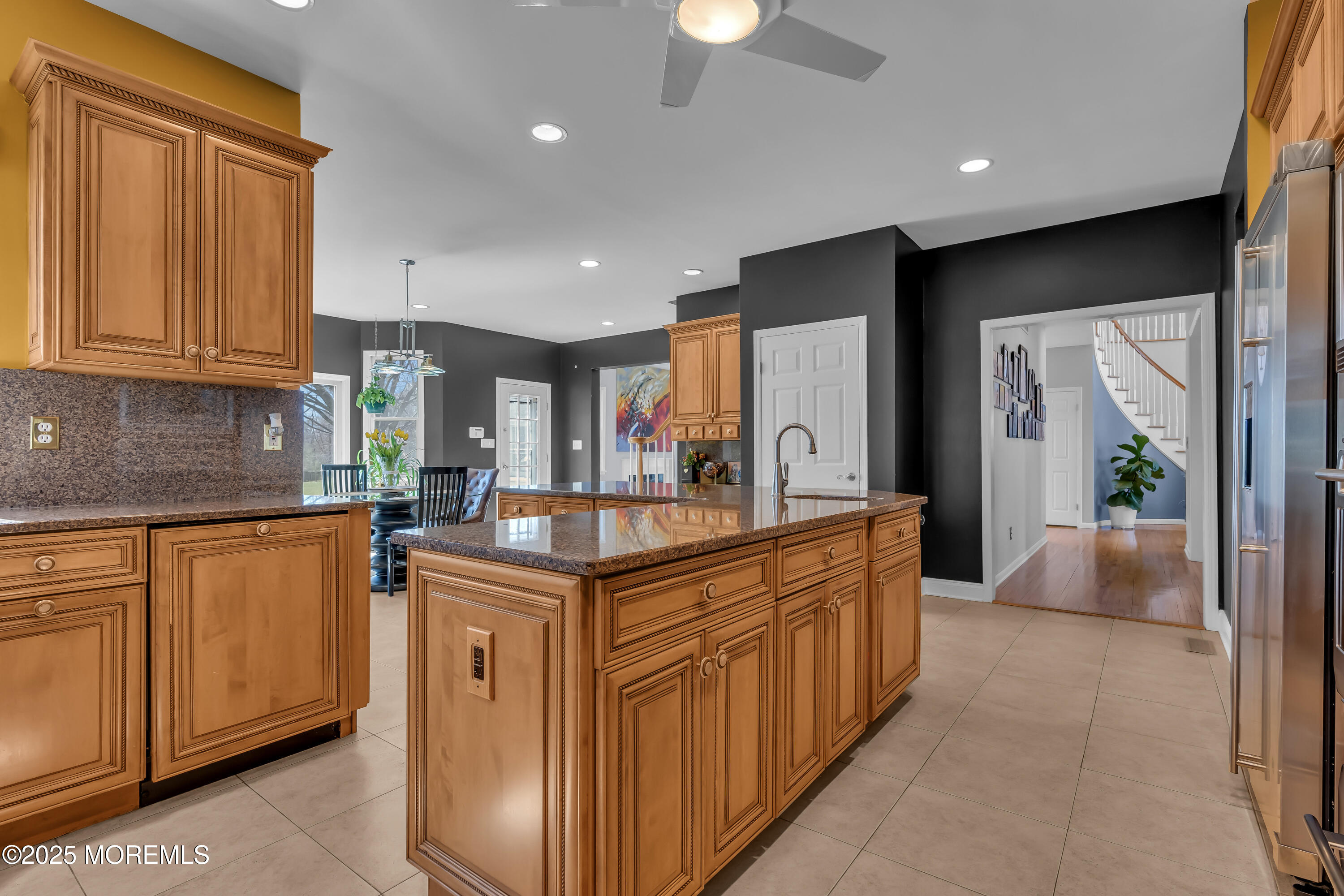 2 Chestnut Hill Drive, Manalapan, New Jersey image 22