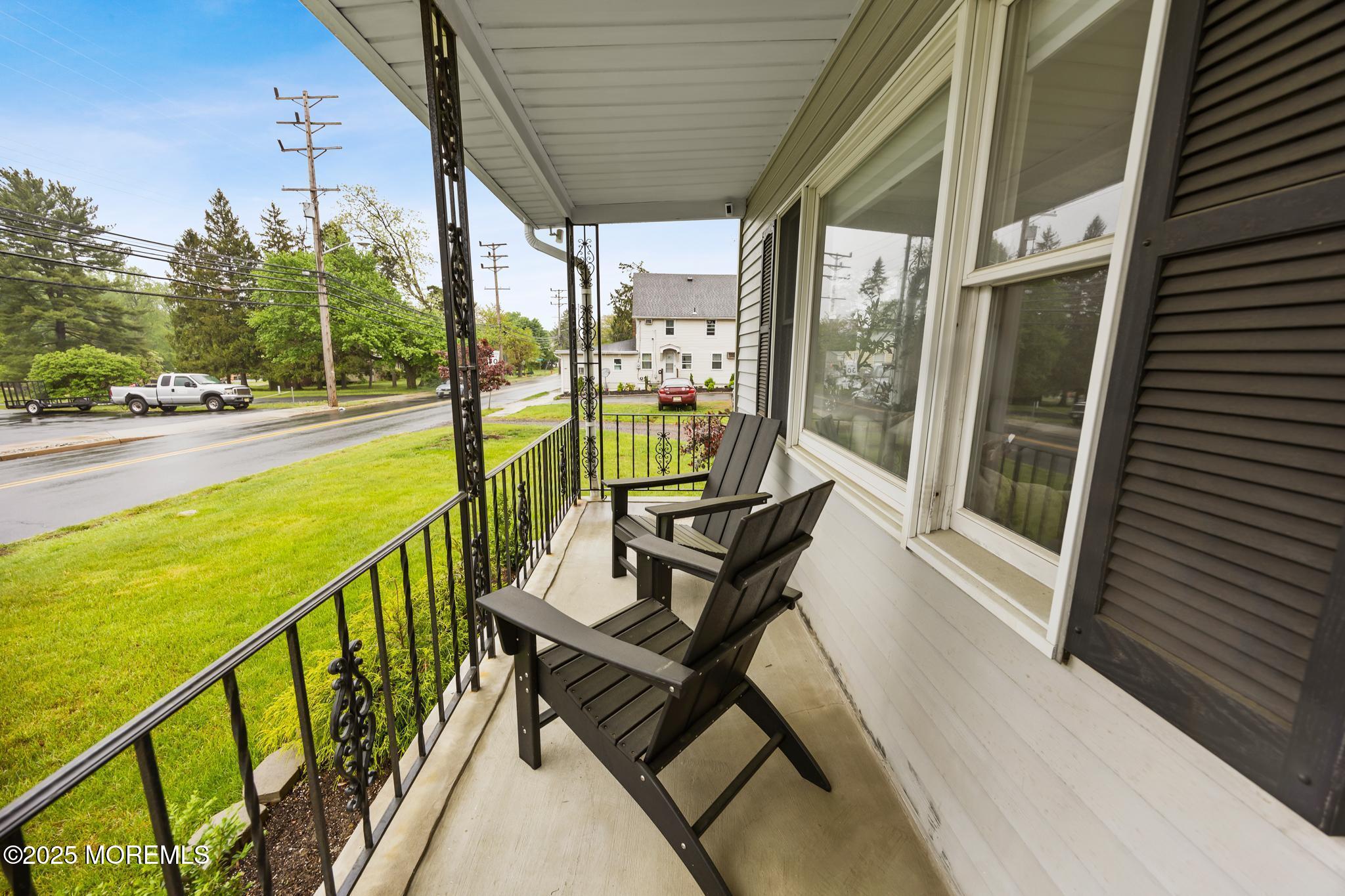 283 Cliffwood Avenue, Cliffwood, New Jersey image 9