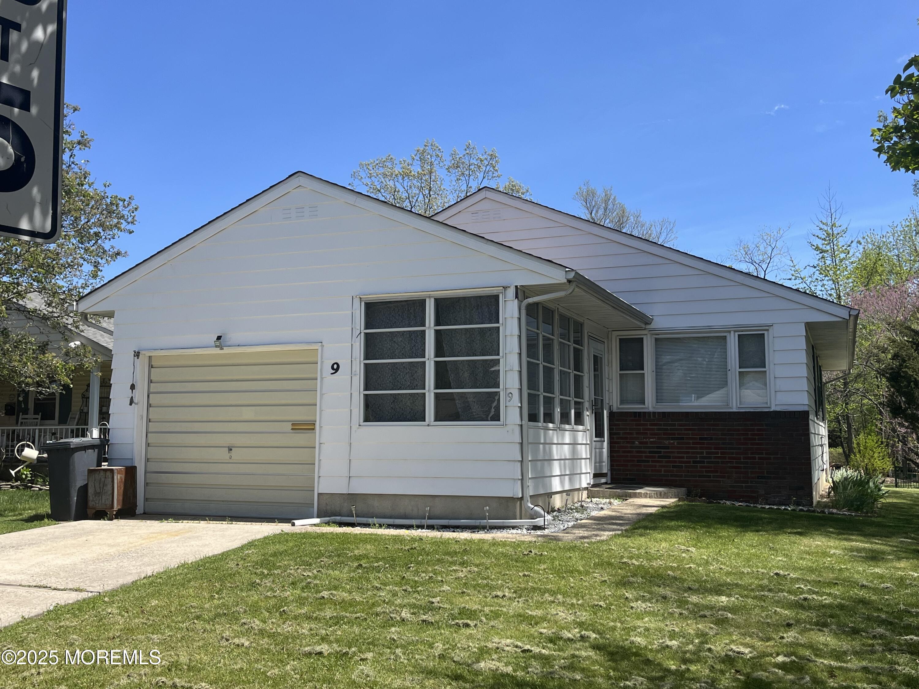9 Gardenia Way, Toms River, New Jersey image 1