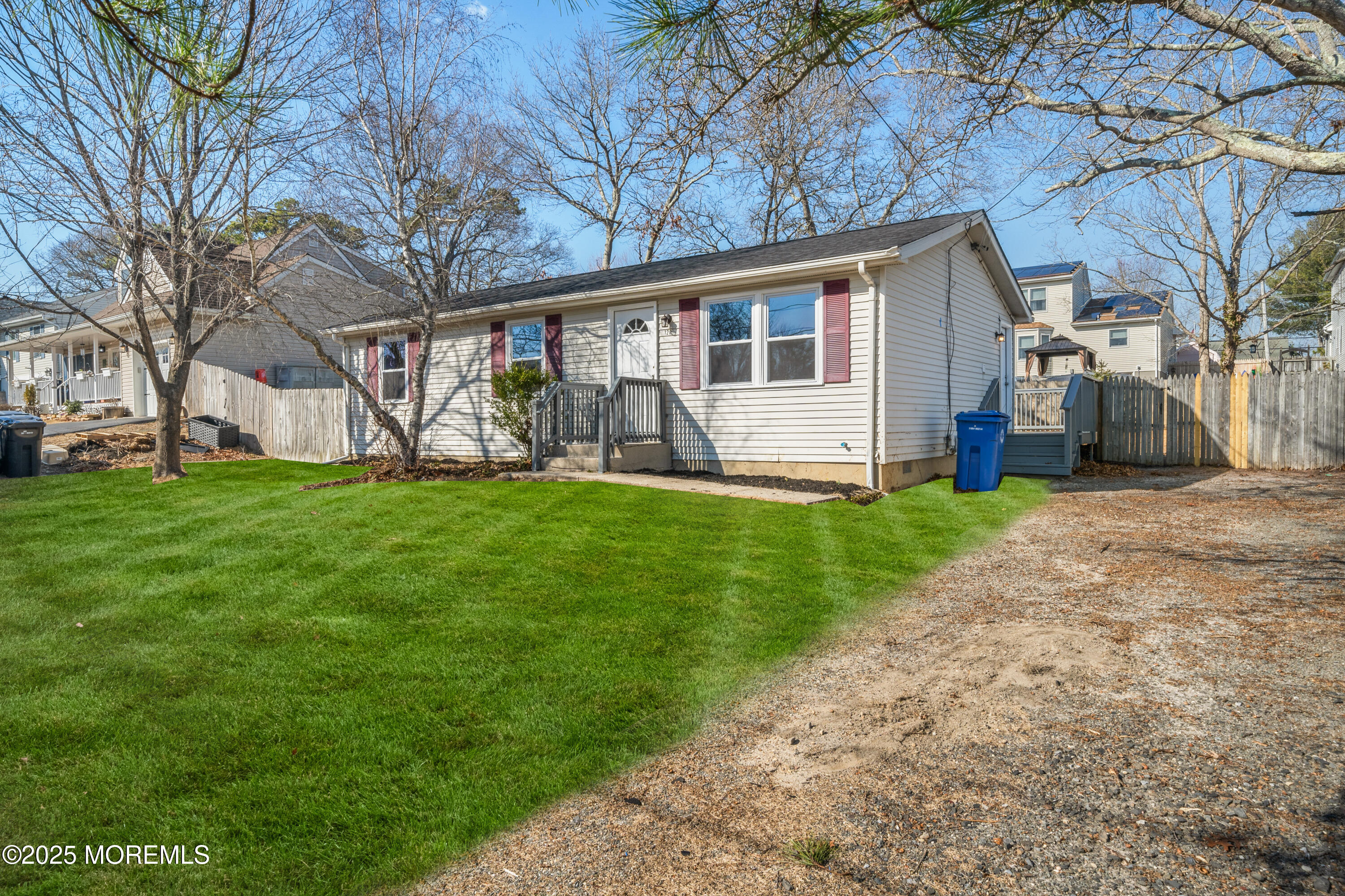 120 Mooring Road, Manahawkin, New Jersey image 3