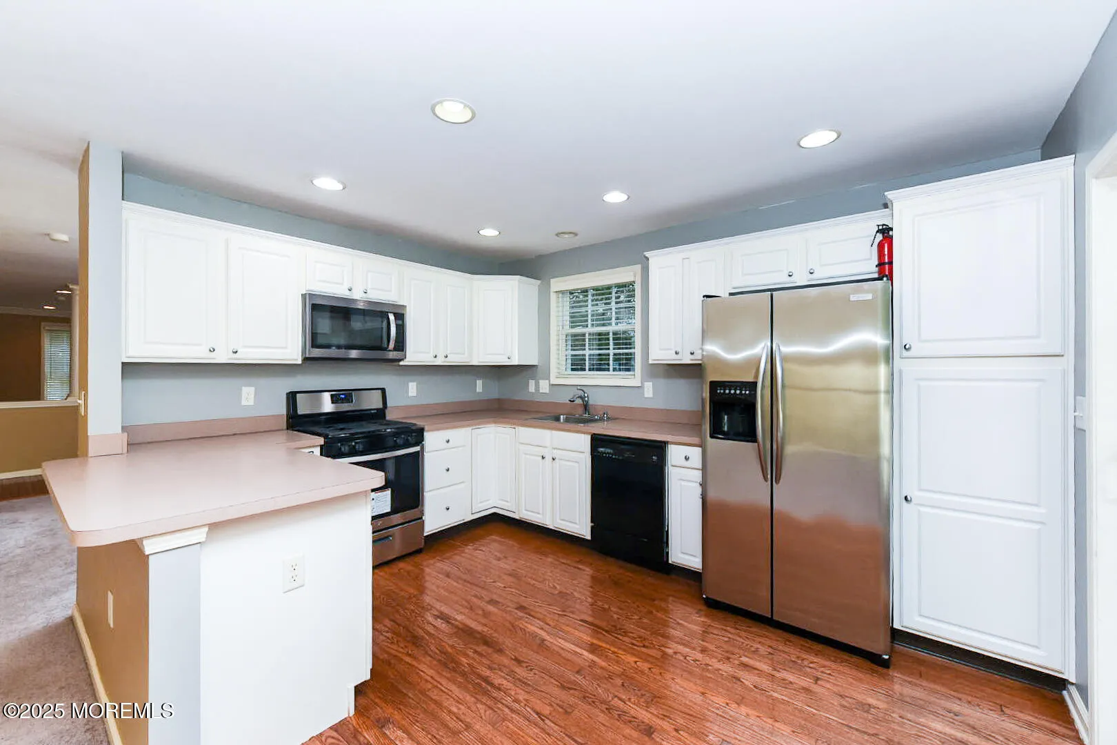 Middletown, New Jersey 07748, United States, 3 Bedrooms Bedrooms, ,3 BathroomsBathrooms,Residential,Active,161352