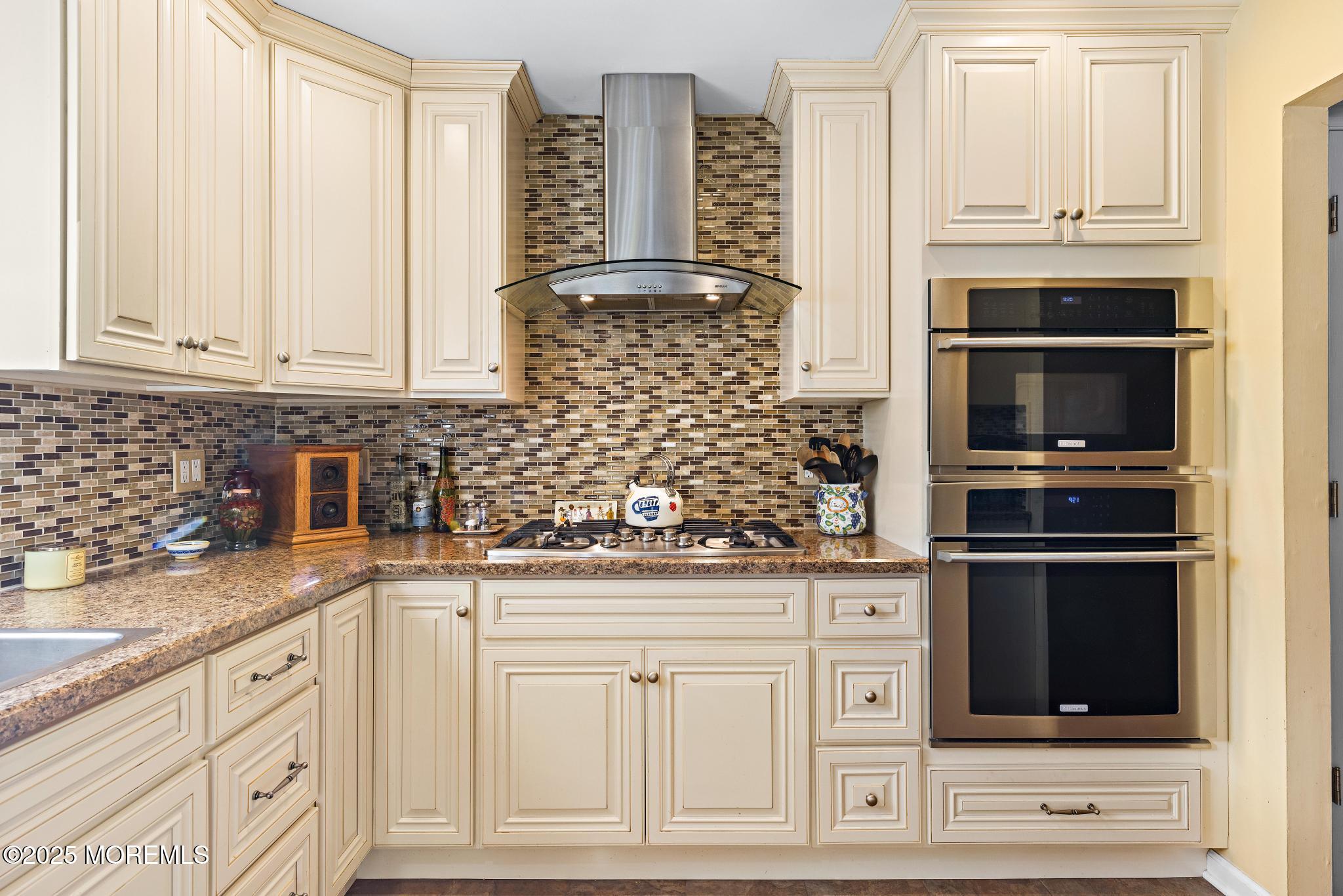 12 Down Court, Toms River, New Jersey image 17