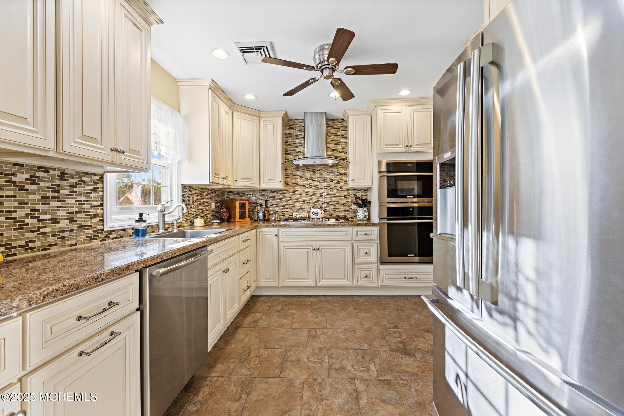 12 Down Court, Toms River, New Jersey image 15