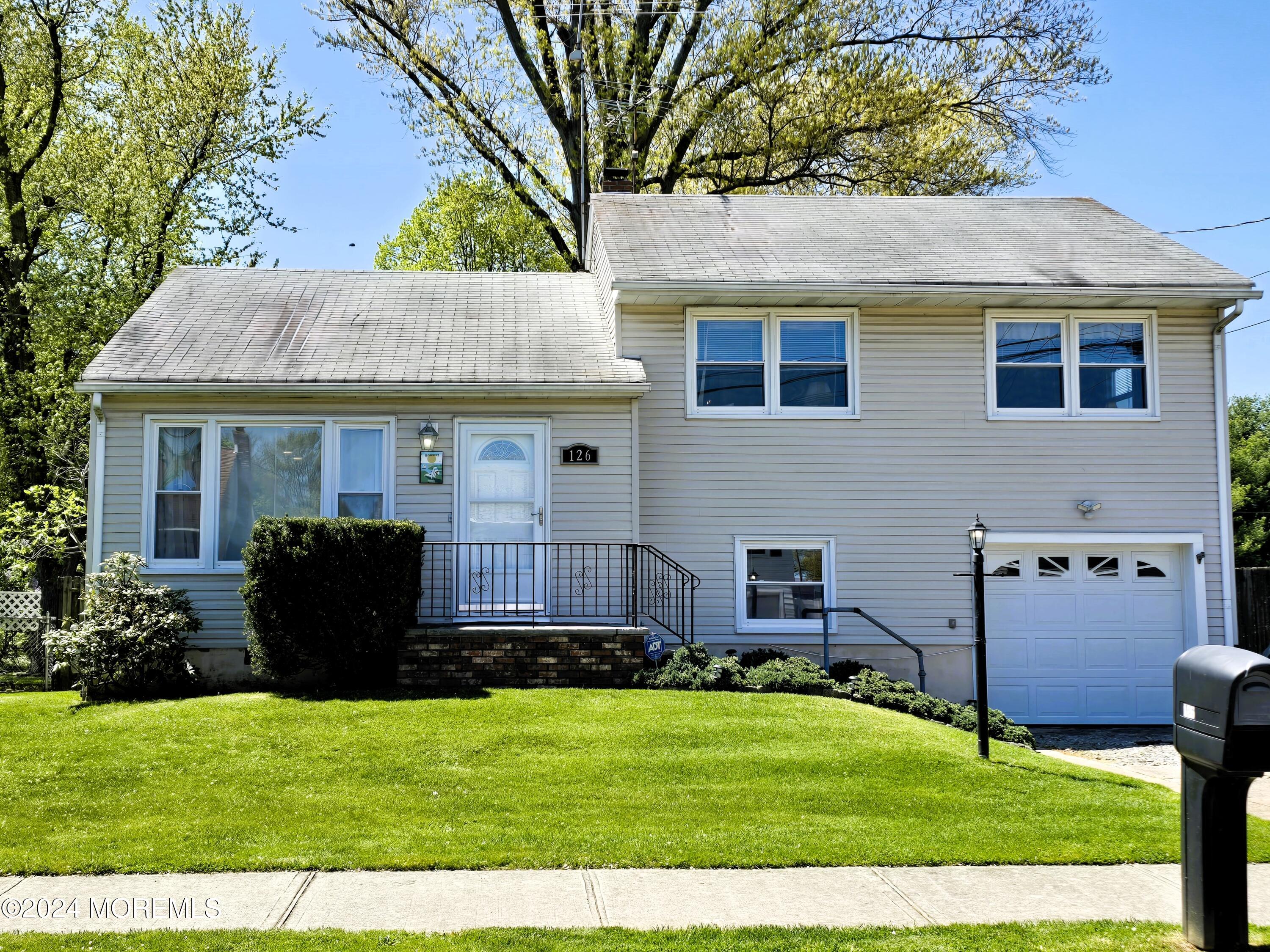 View Bordentown City, NJ 08505 house