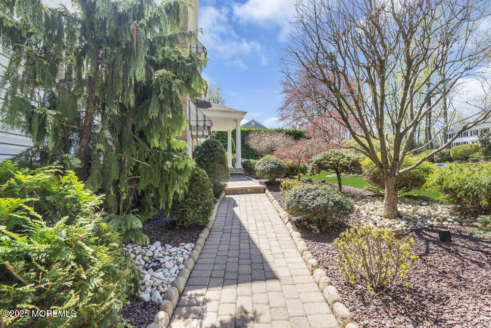 14 Bunker Hill Drive, Middletown, New Jersey image 9
