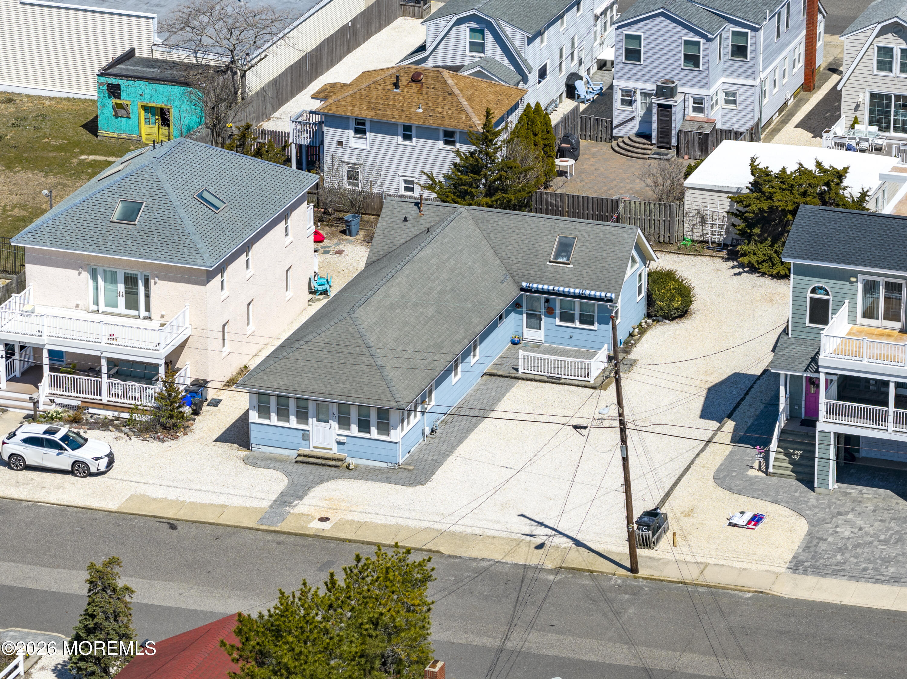 Ship Bottom, New Jersey, 08008, United States, 3 Bedrooms Bedrooms, ,2 BathroomsBathrooms,Residential,Active,2036025