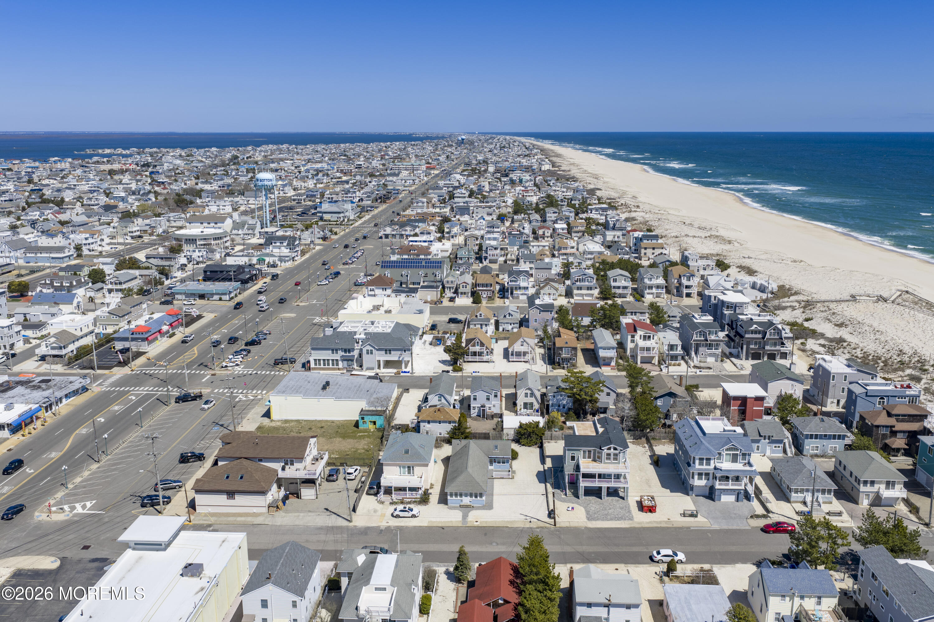 Ship Bottom, New Jersey, 08008, United States, 3 Bedrooms Bedrooms, ,2 BathroomsBathrooms,Residential,Active,2036025
