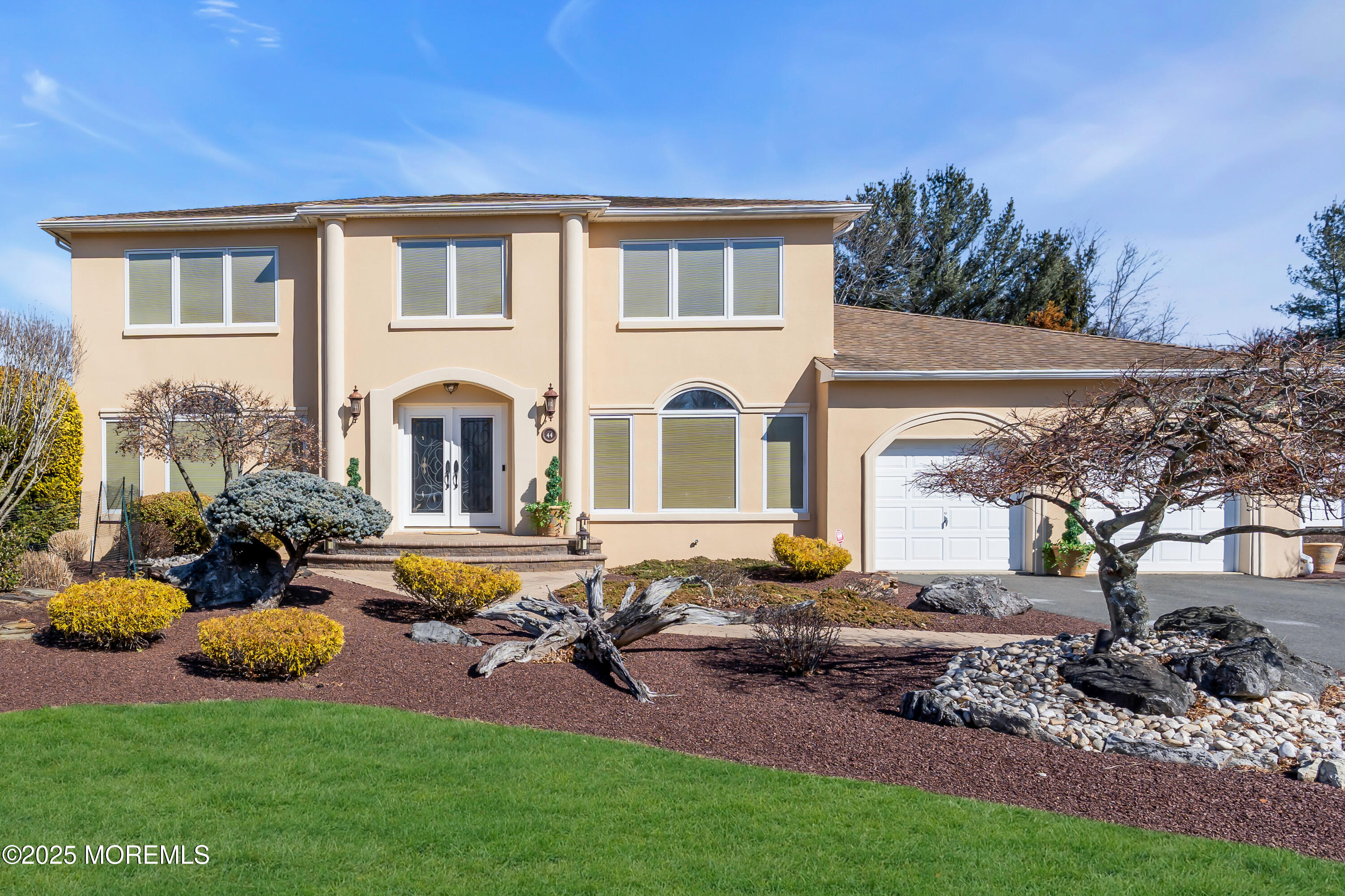 44 Ivanhoe Drive, Manalapan, New Jersey image 2