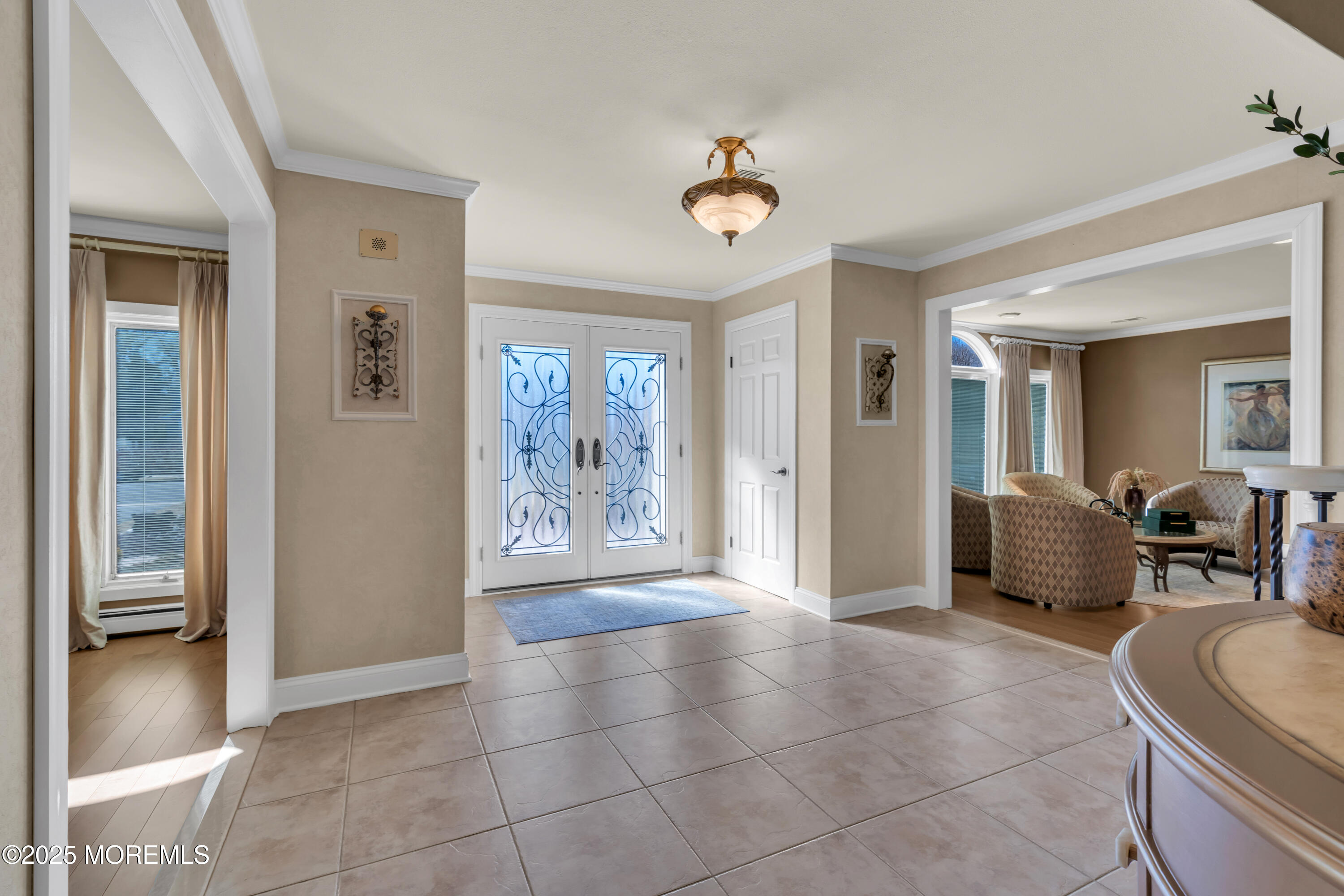 44 Ivanhoe Drive, Manalapan, New Jersey image 8