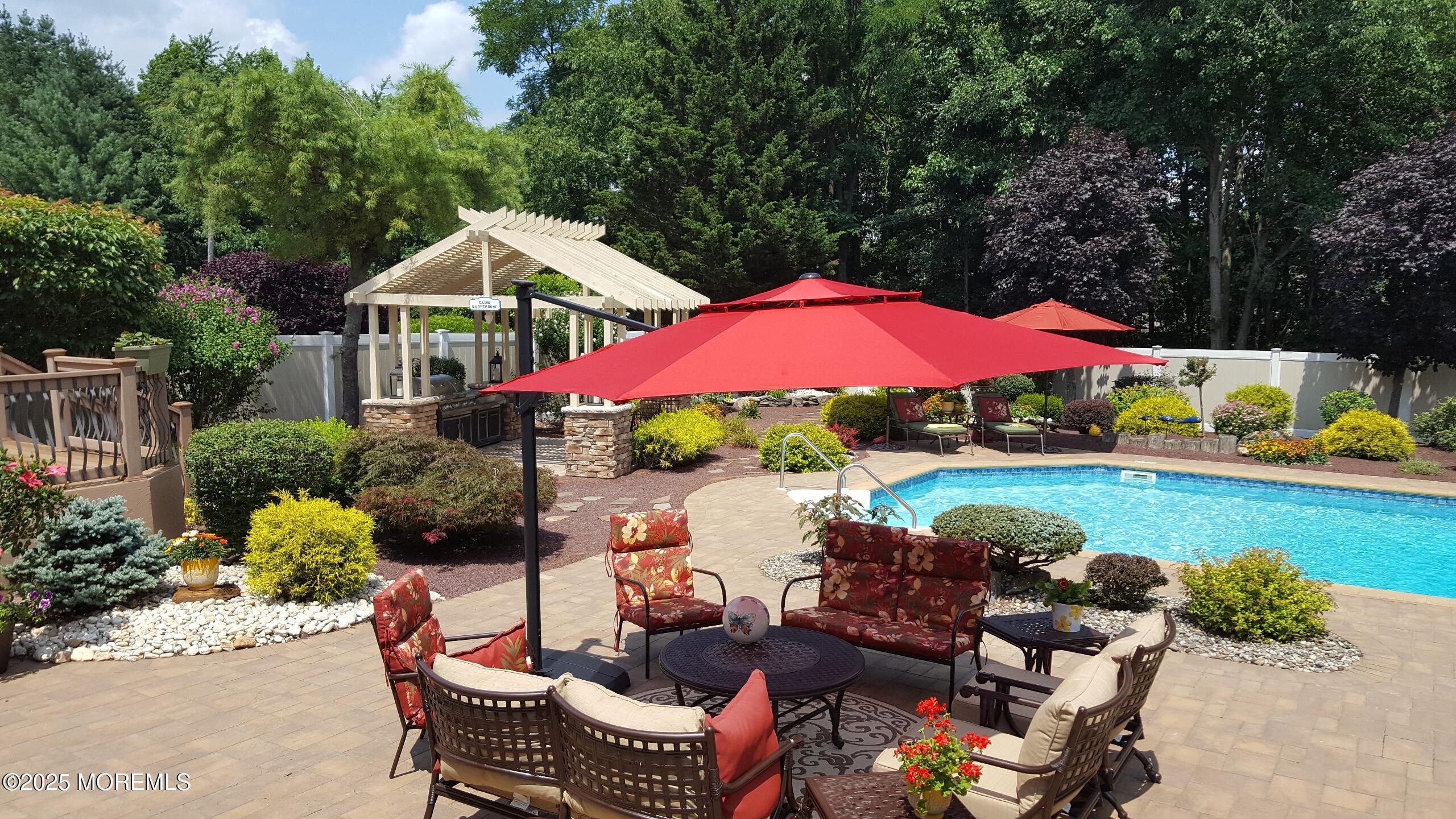 44 Ivanhoe Drive, Manalapan, New Jersey image 33