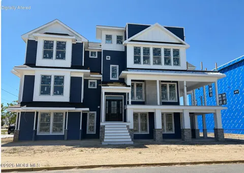 MLS: 22613906