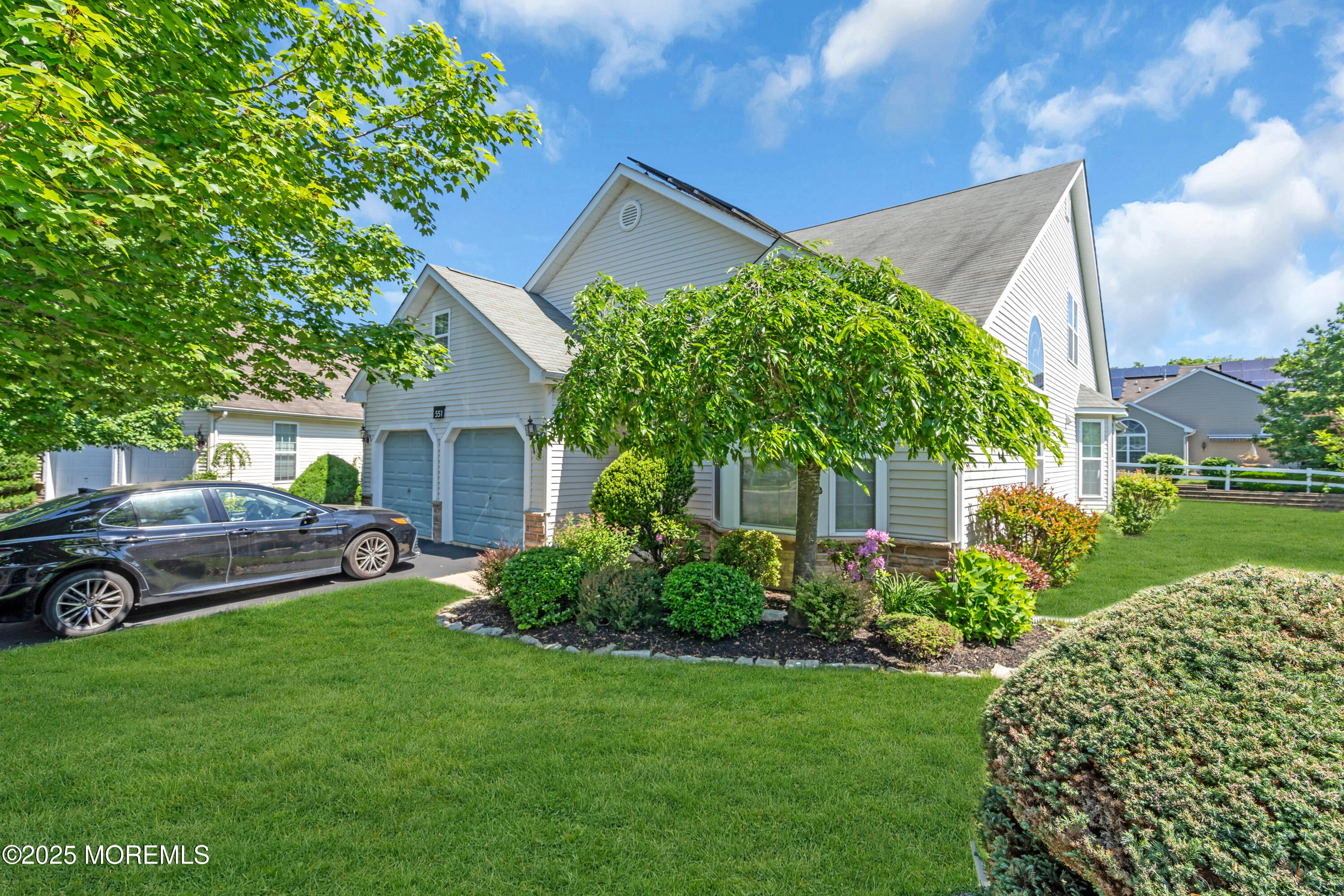 551 Bennington Lane, Lakewood, New Jersey image 3