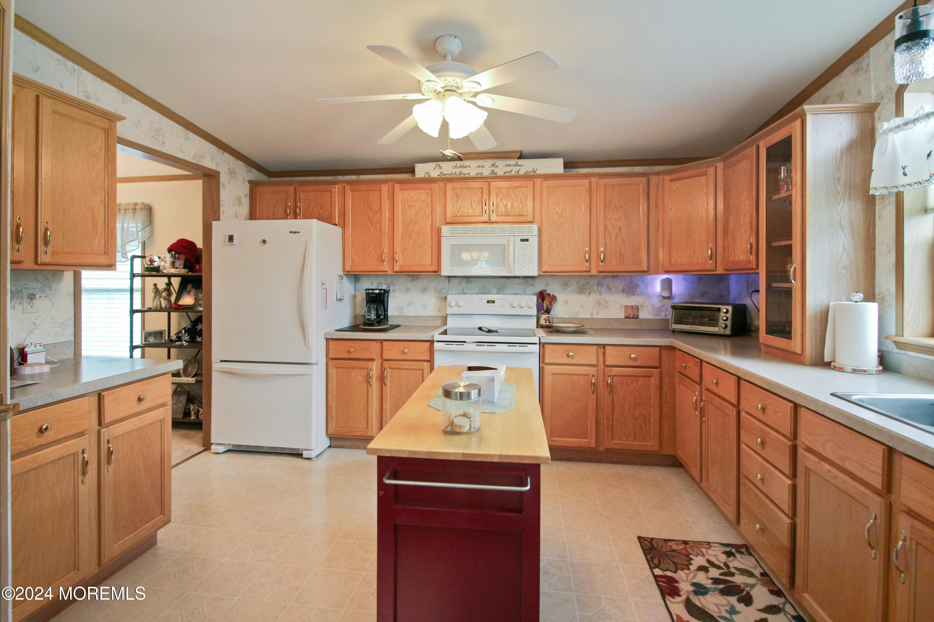 902 Oak Ridge Terrace, Whiting, New Jersey image 10