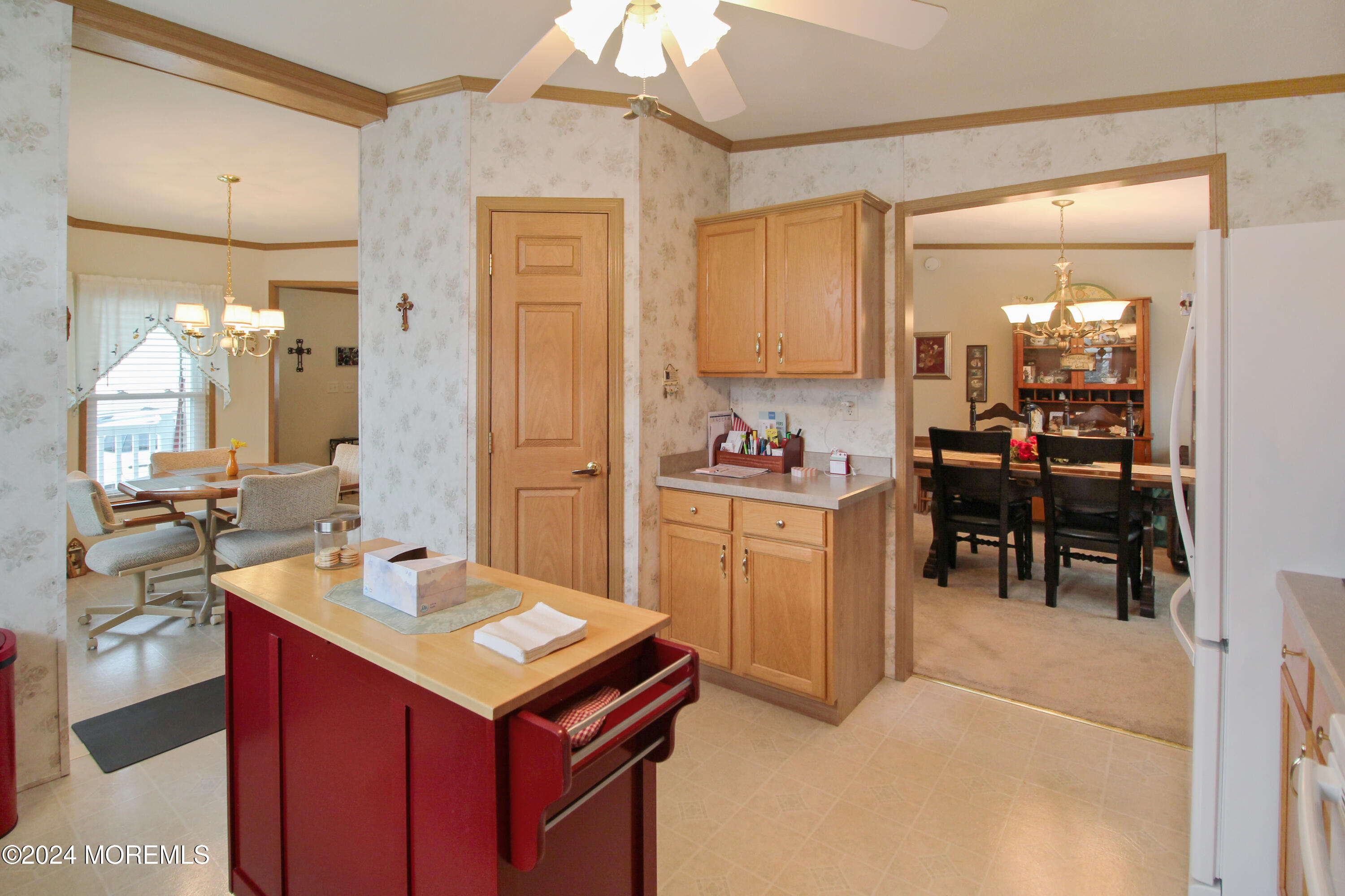902 Oak Ridge Terrace, Whiting, New Jersey image 13