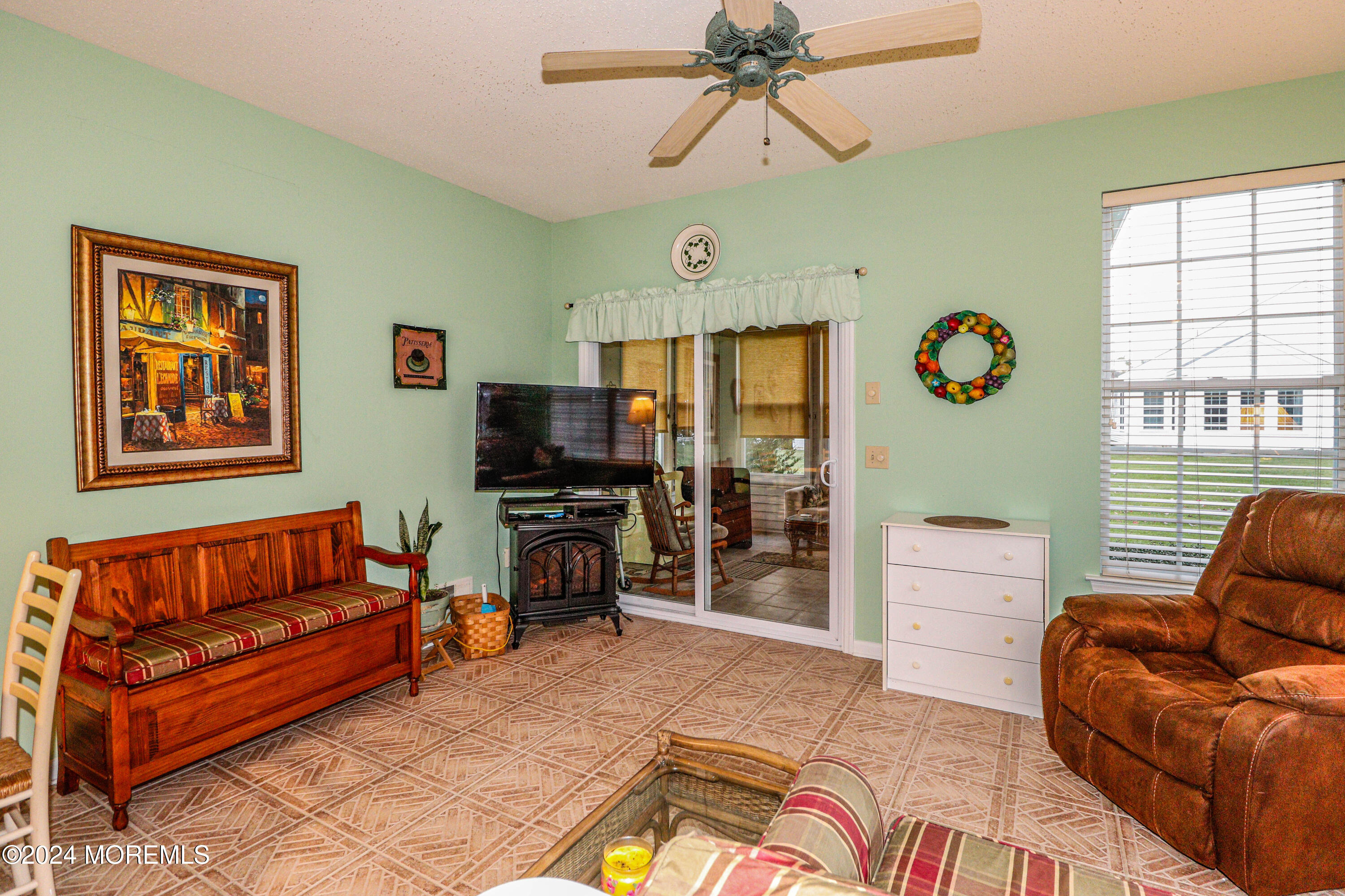 22 Robin Lane, Barnegat, New Jersey image 17