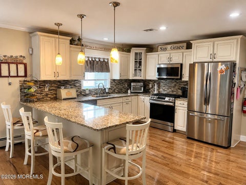 Homes For Sale - 365 Port Royal Drive<br/> Ocean County, Toms River, NJ 08757